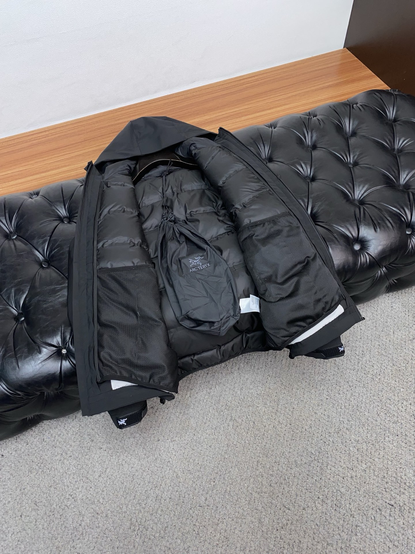 Arcteryx Male Down Jacket White Duck Down Hooded L-xl