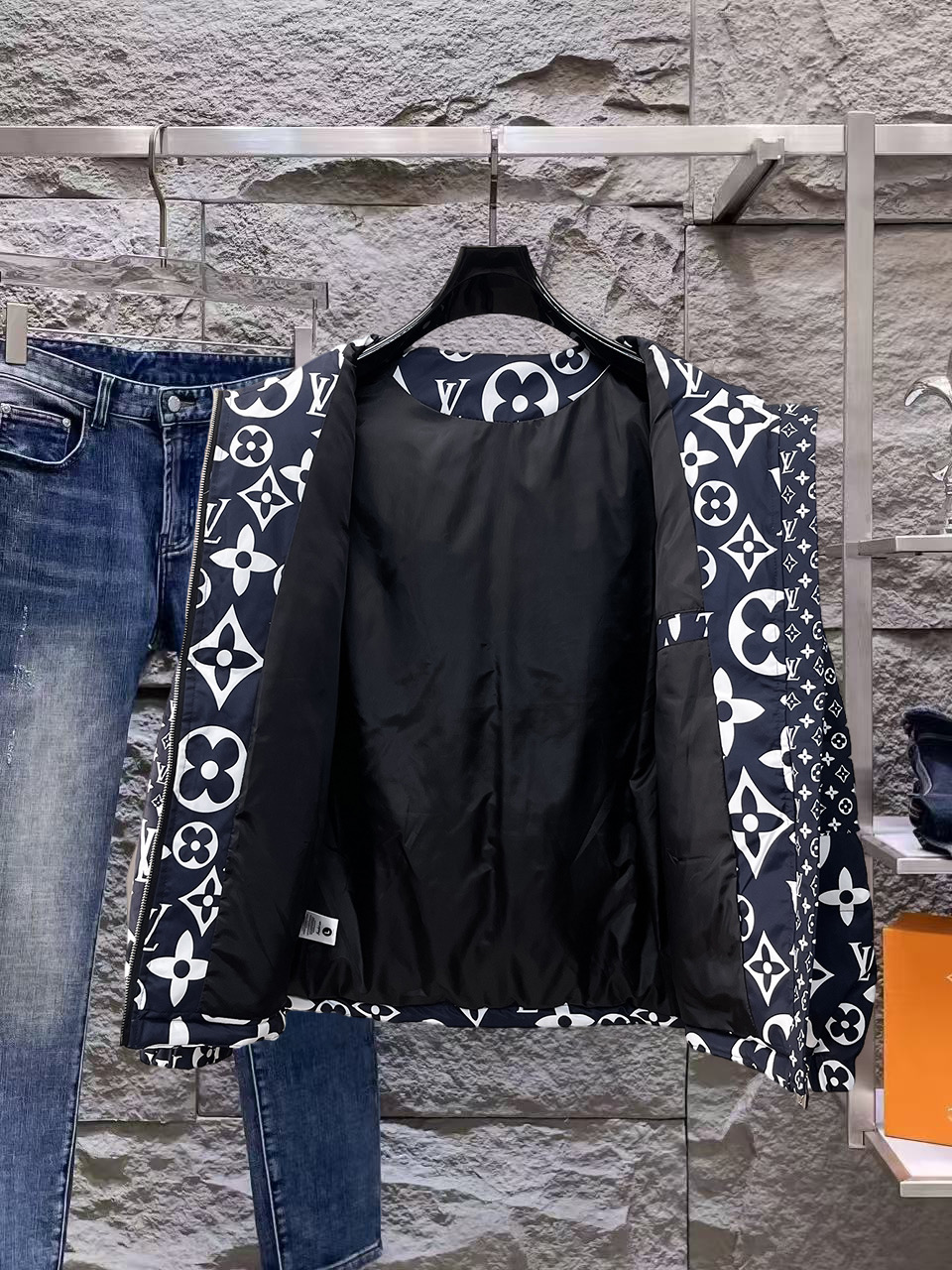 Louis Vuitton Couple Down Jacket Goose Down M-l-xl