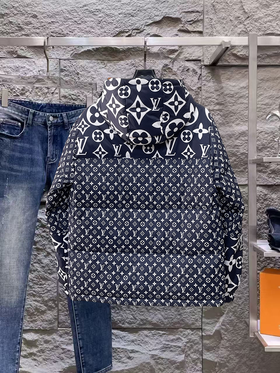 Louis Vuitton Couple Down Jacket Goose Down M-l-xl