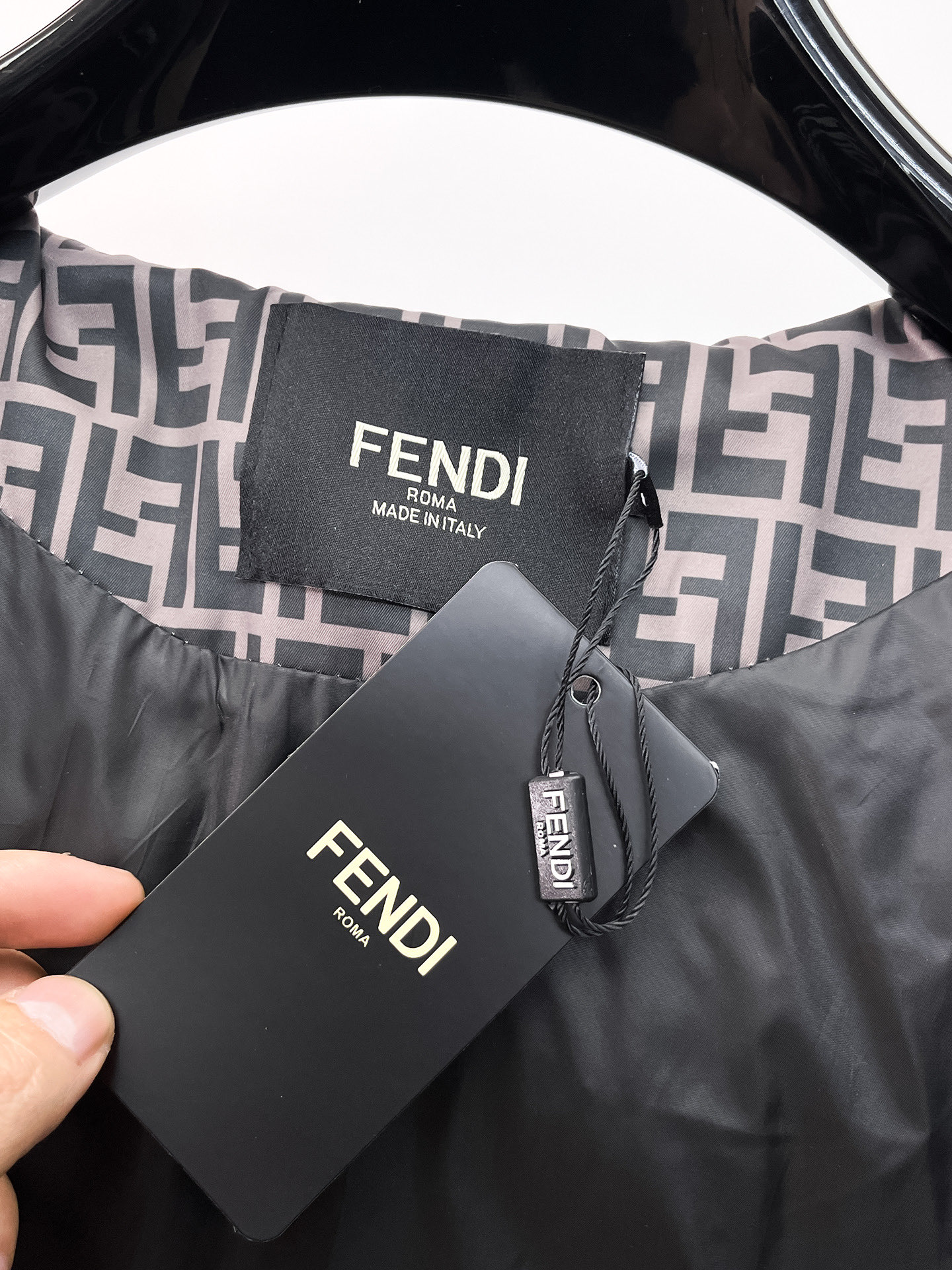 Fendi Couple Down Jacket Goose Down M-l-xl