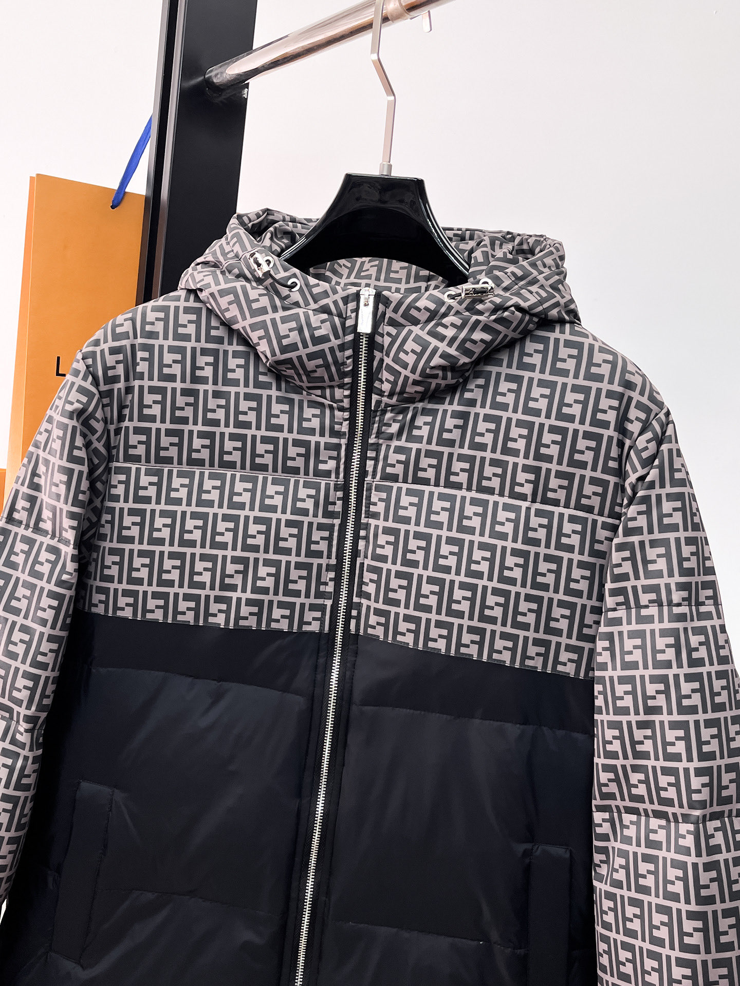 Fendi Couple Down Jacket Goose Down M-l-xl