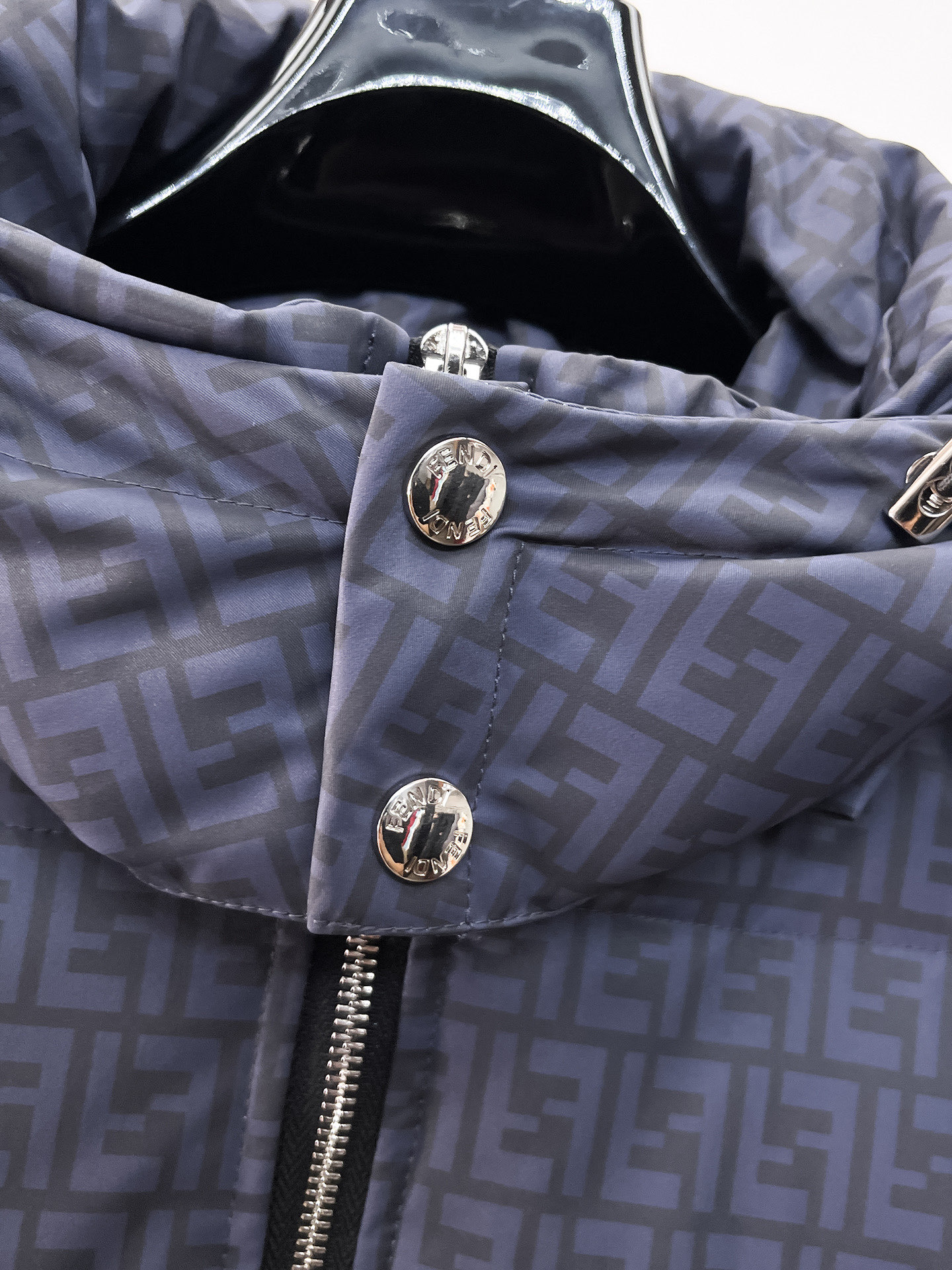 Fendi Couple Down Jacket Goose Down M-l-xl