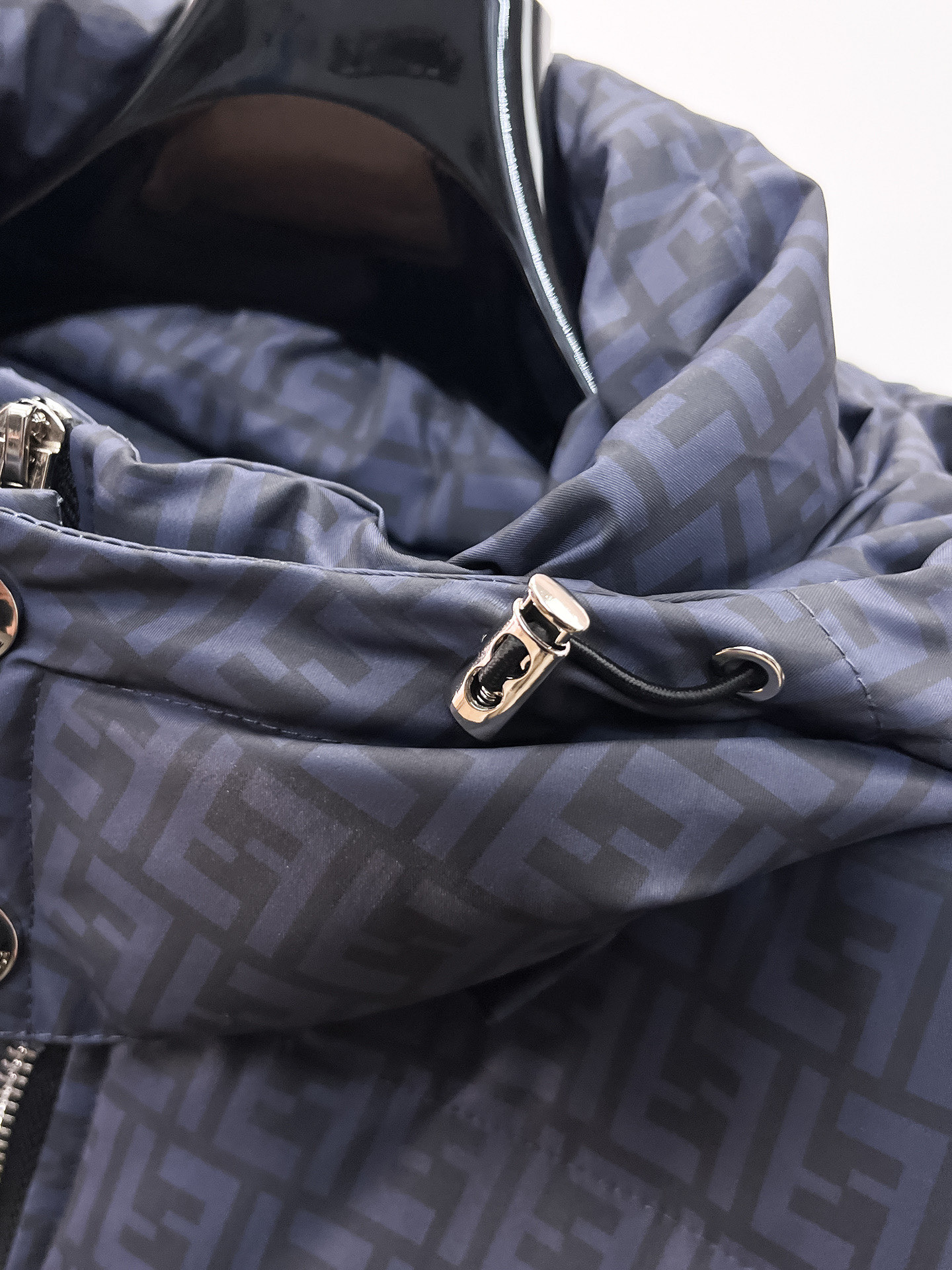 Fendi Couple Down Jacket Goose Down M-l-xl