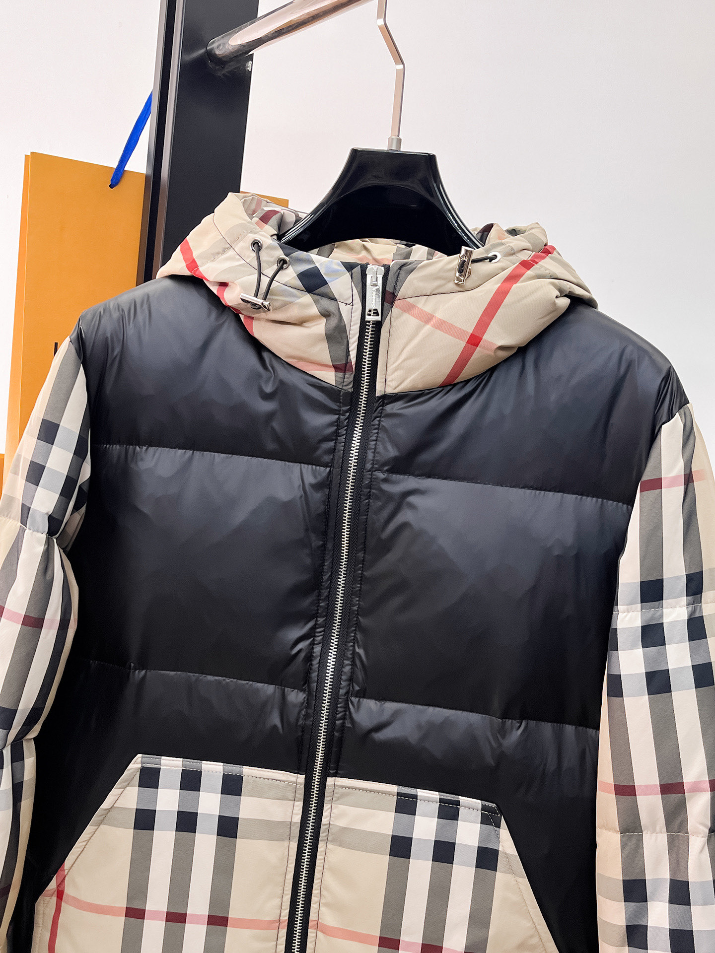 Burberry Couple Down Jacket Goose Down M-l-xl