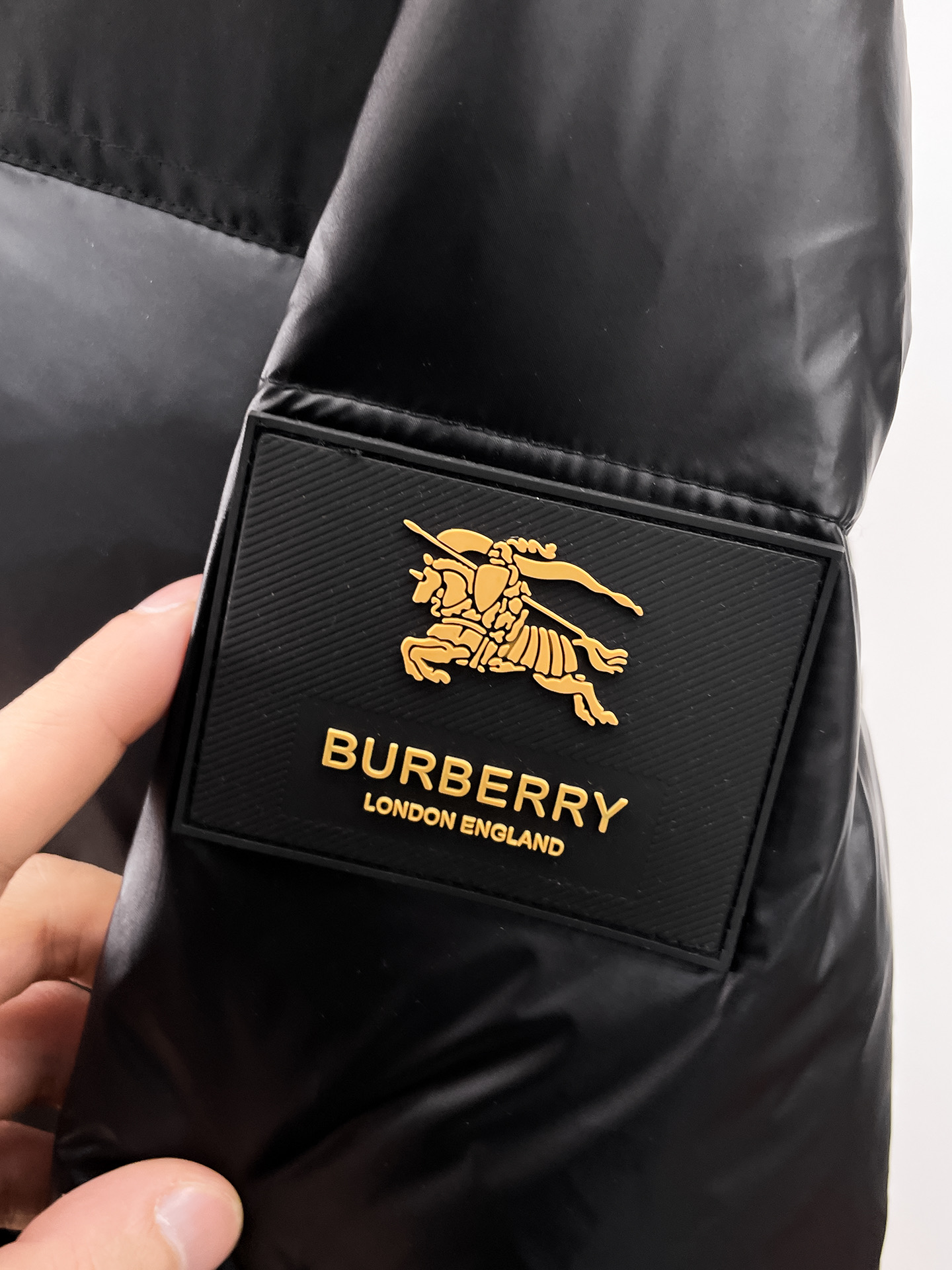 Burberry Couple Down Jacket Goose Down M-l-xl