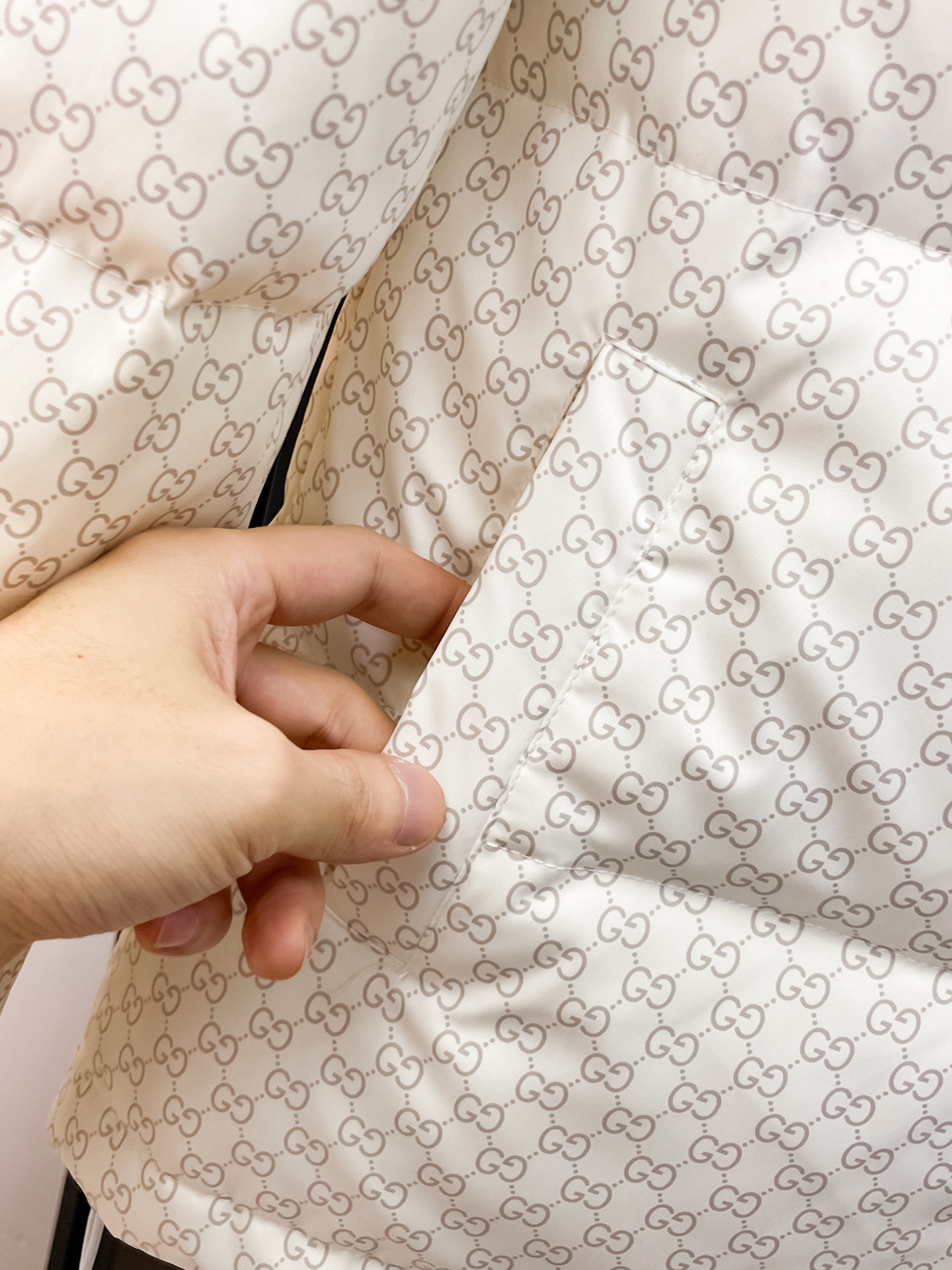 Gucci Couple Down Jacket Goose Down M-l-xl