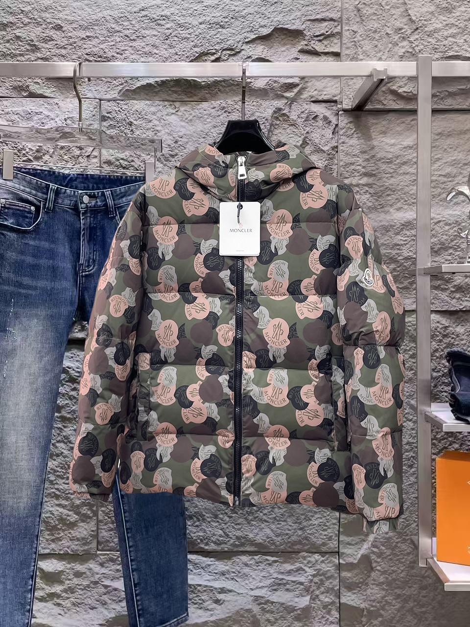 Moncler Couple Down Jacket Goose Down M-l-xl