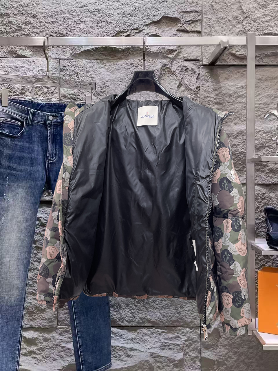 Moncler Couple Down Jacket Goose Down M-l-xl