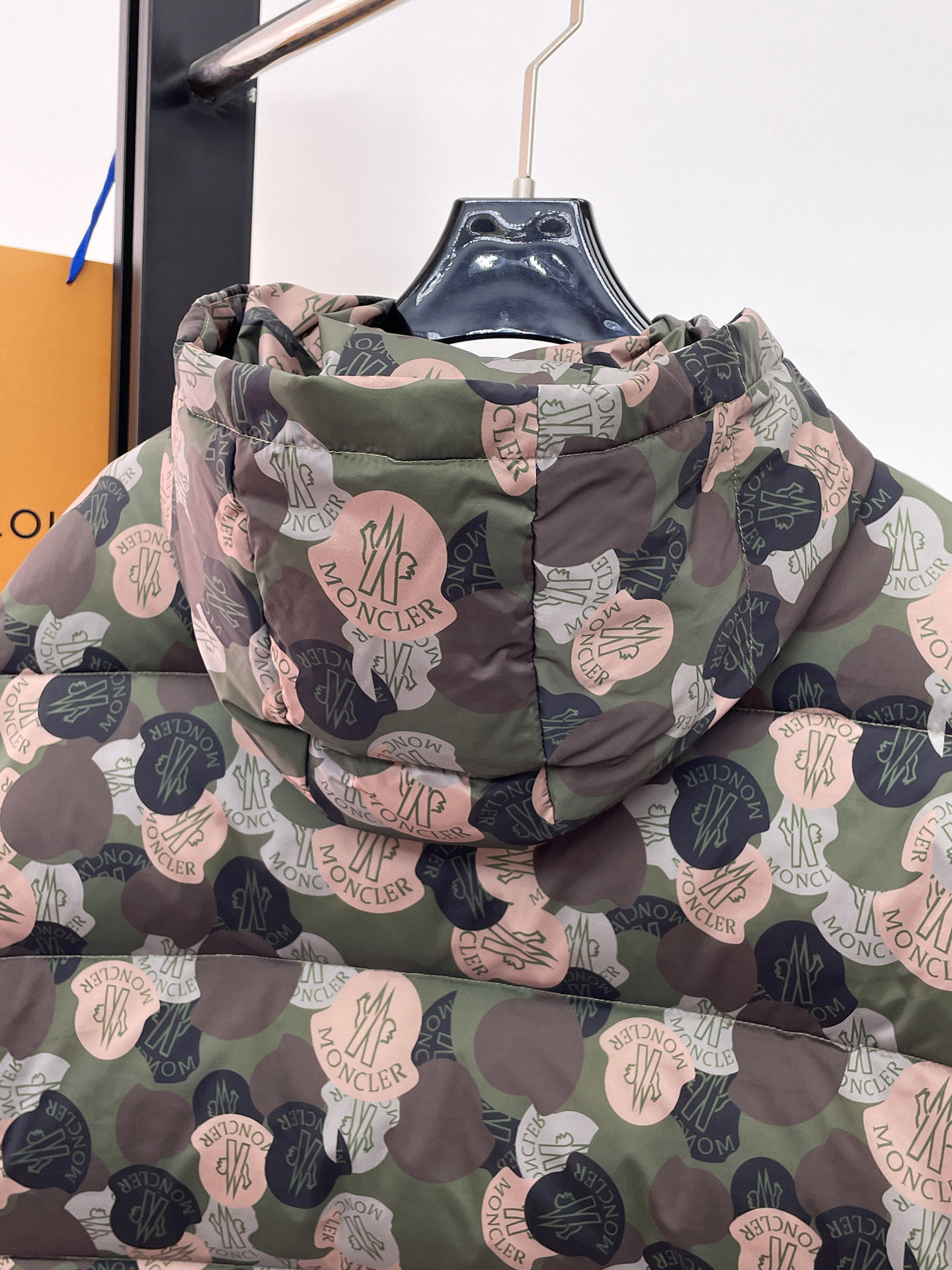 Moncler Couple Down Jacket Goose Down M-l-xl