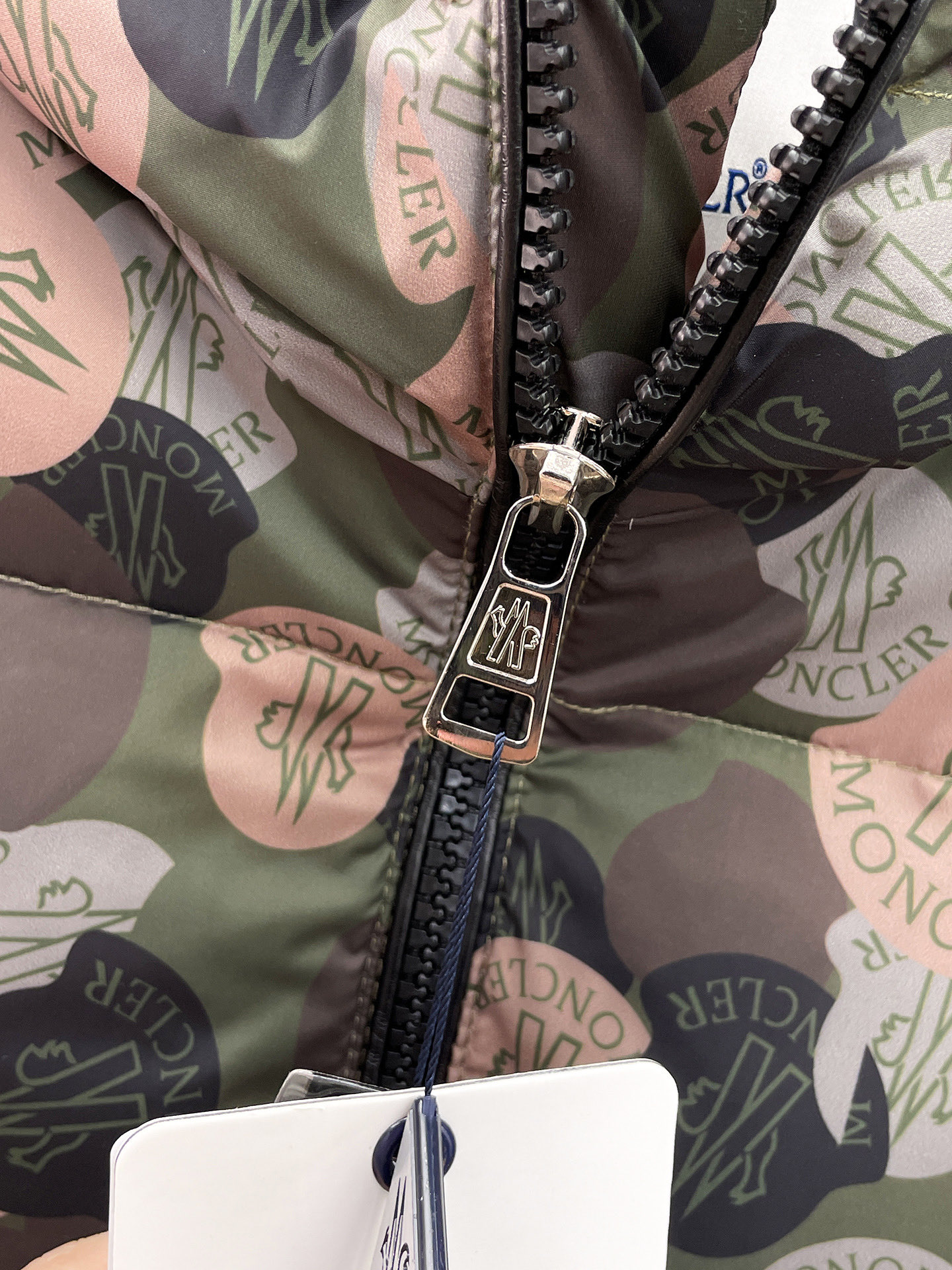 Moncler Couple Down Jacket Goose Down M-l-xl