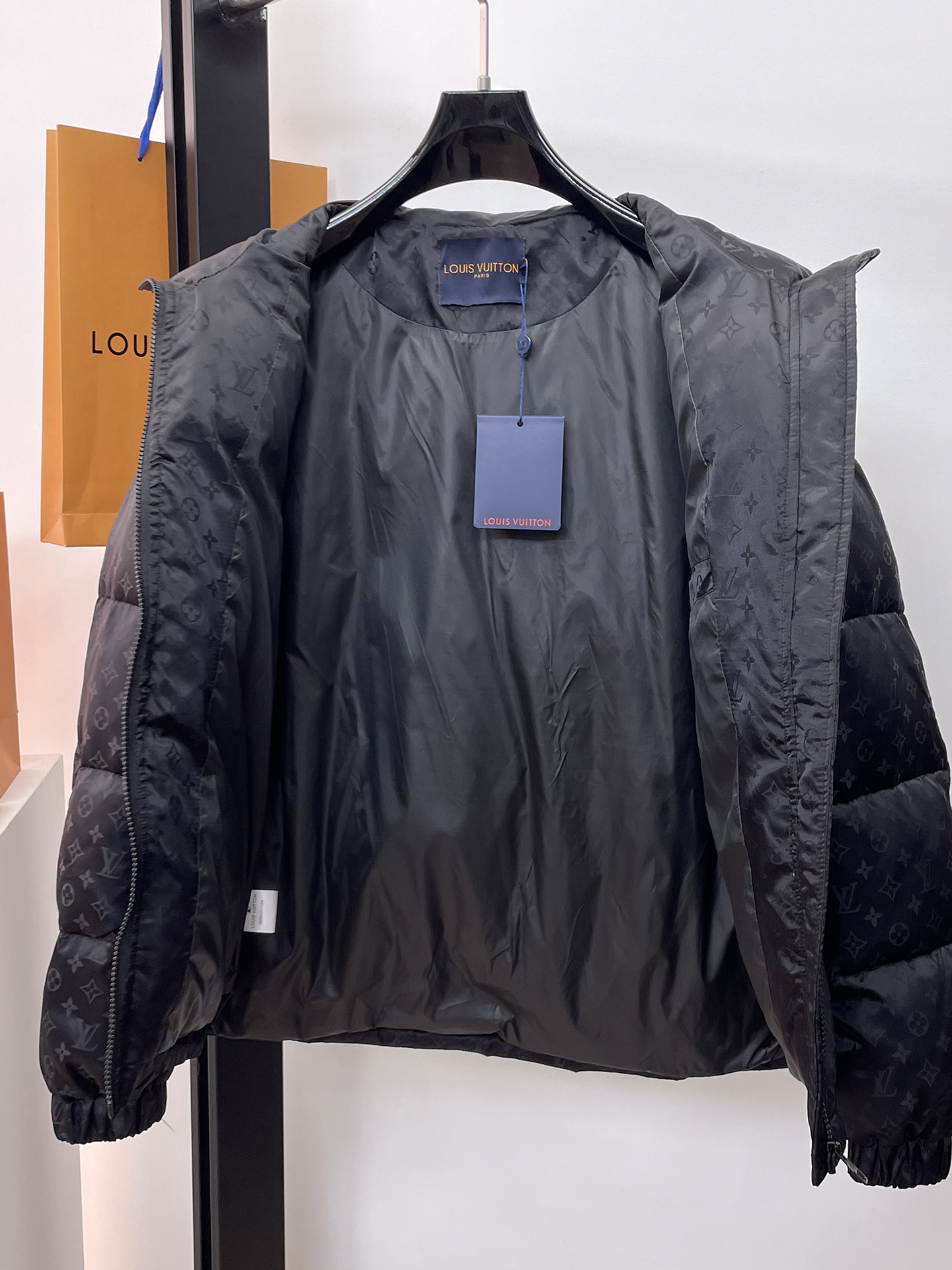 Louis Vuitton Couple Down Jacket Goose Down M-l-xl