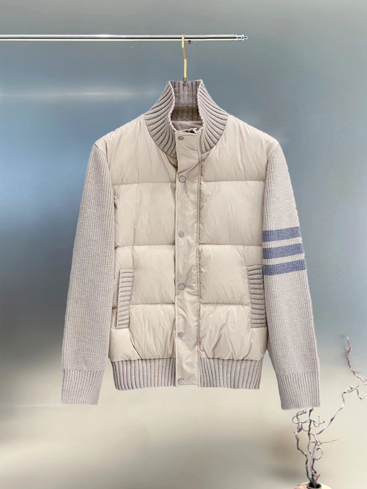 Thom Browne Female Down Jacket Knitted Slim Fit M-xl