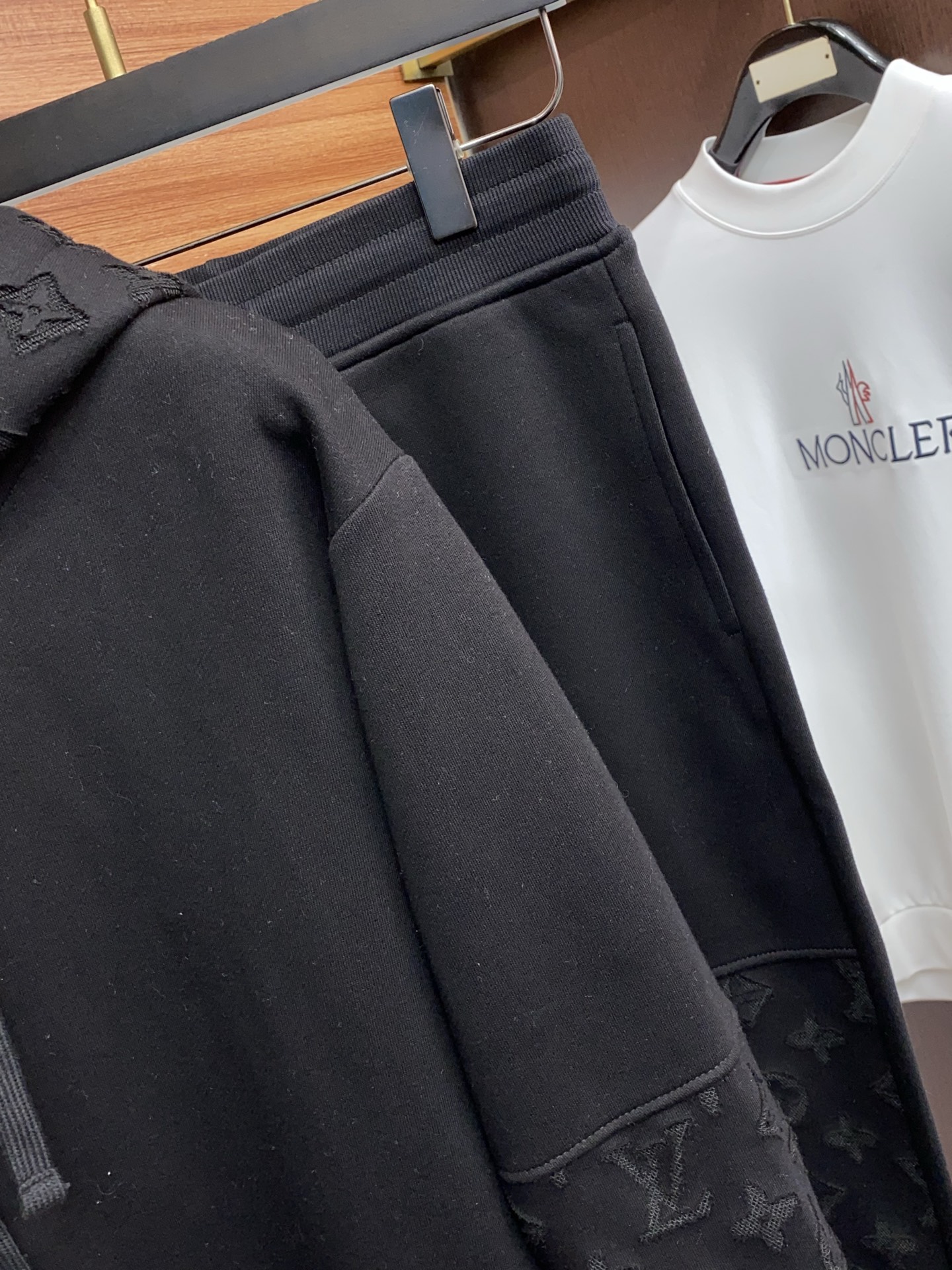 Louis Vuitton Male Hoodie Cotton S-xl