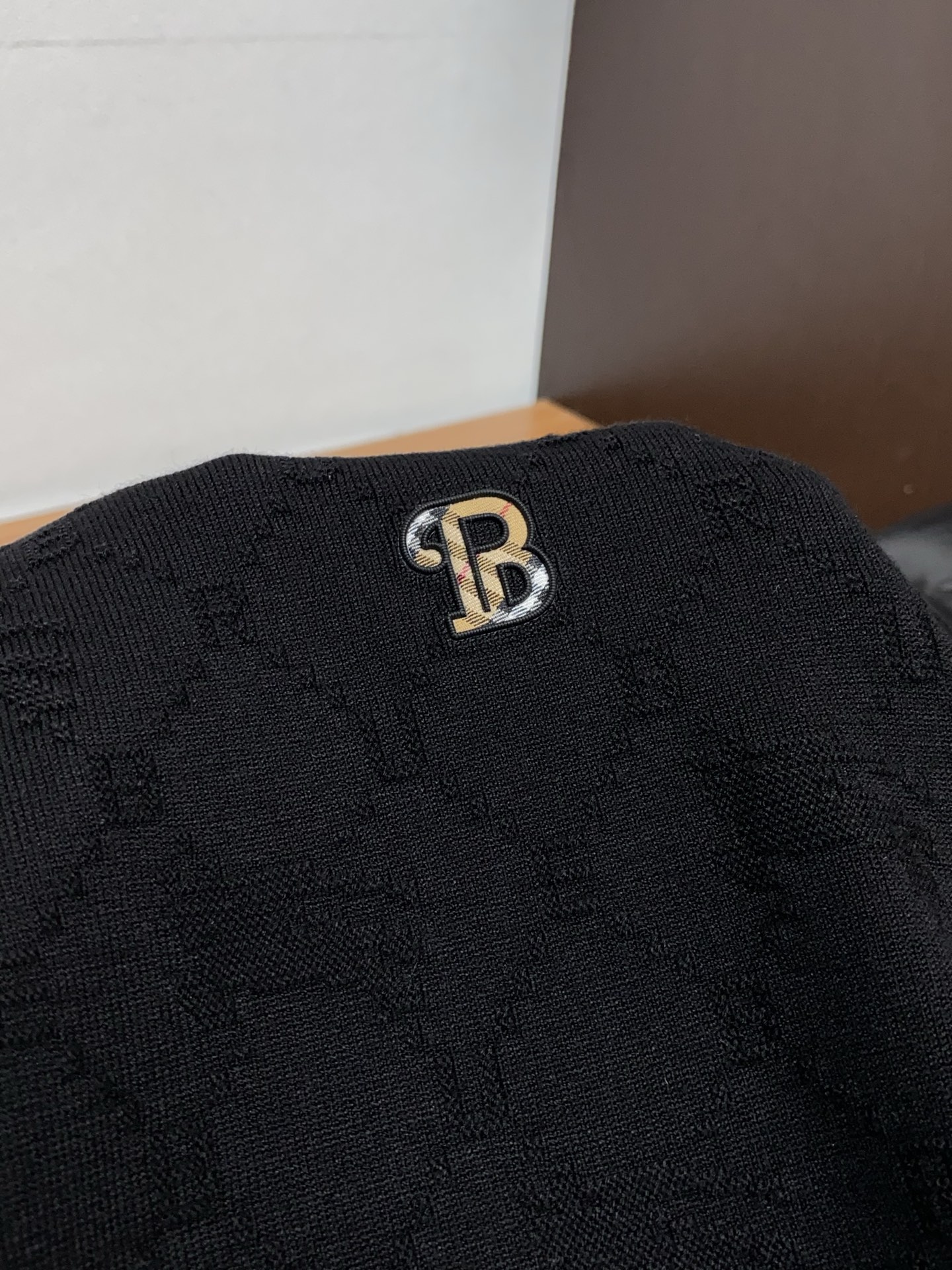 Burberry Male Basic Clothing Wool
