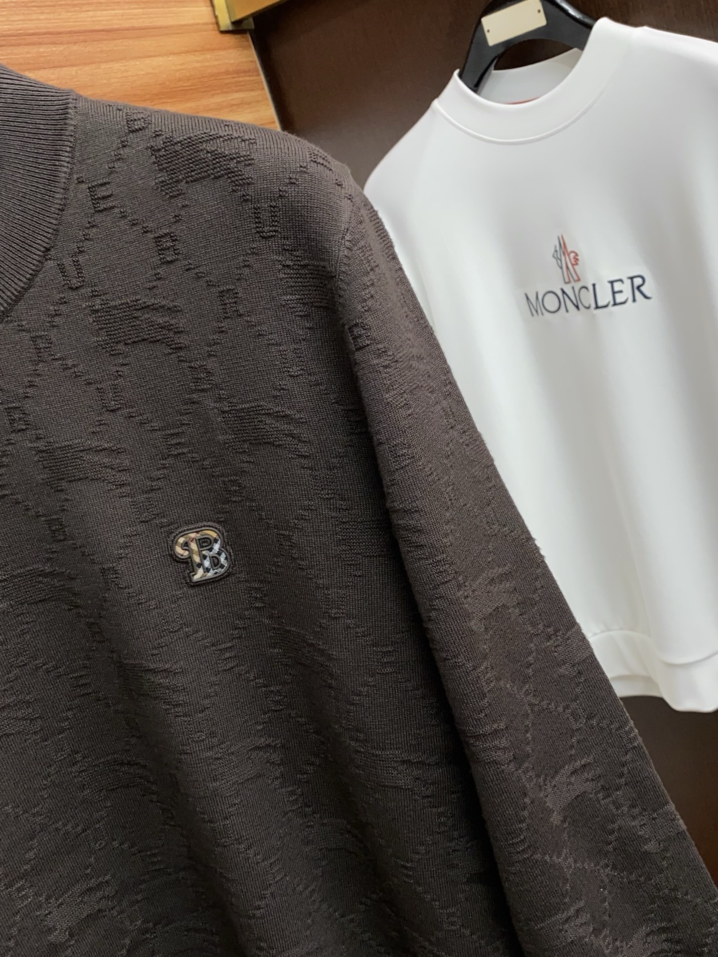 Burberry Male Basic Clothing Wool