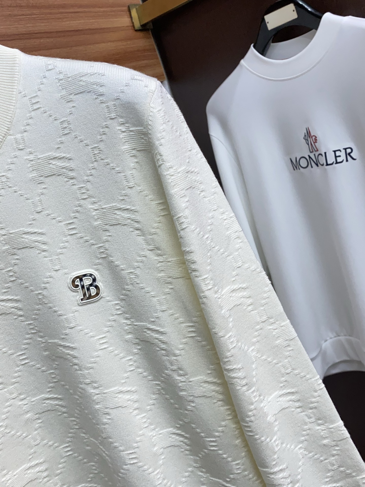 Burberry Male Basic Clothing Wool