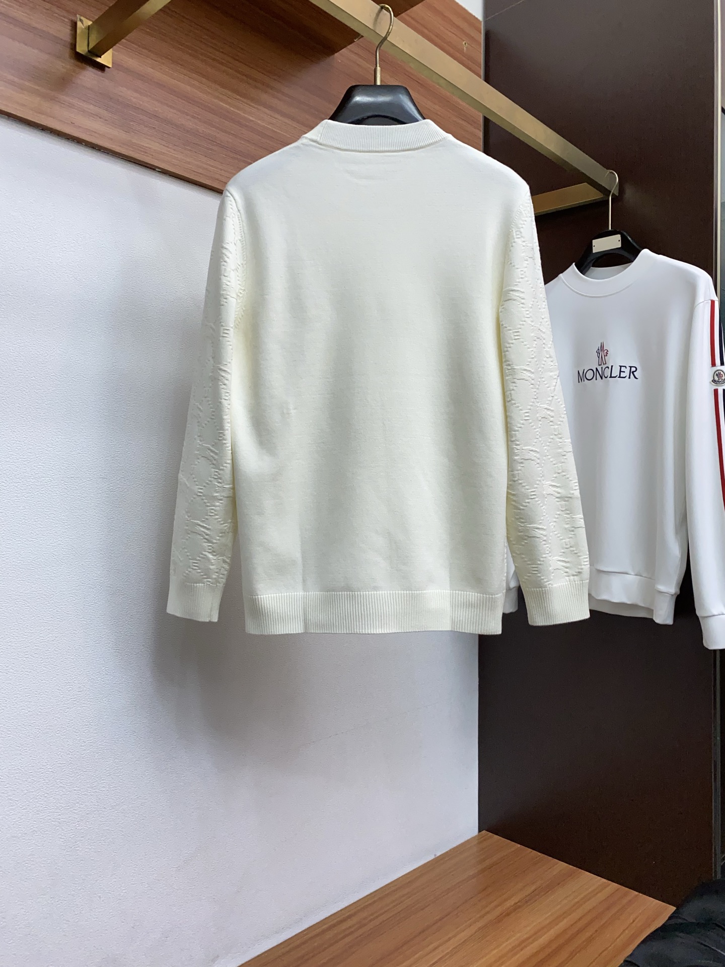 Burberry Male Basic Clothing Wool