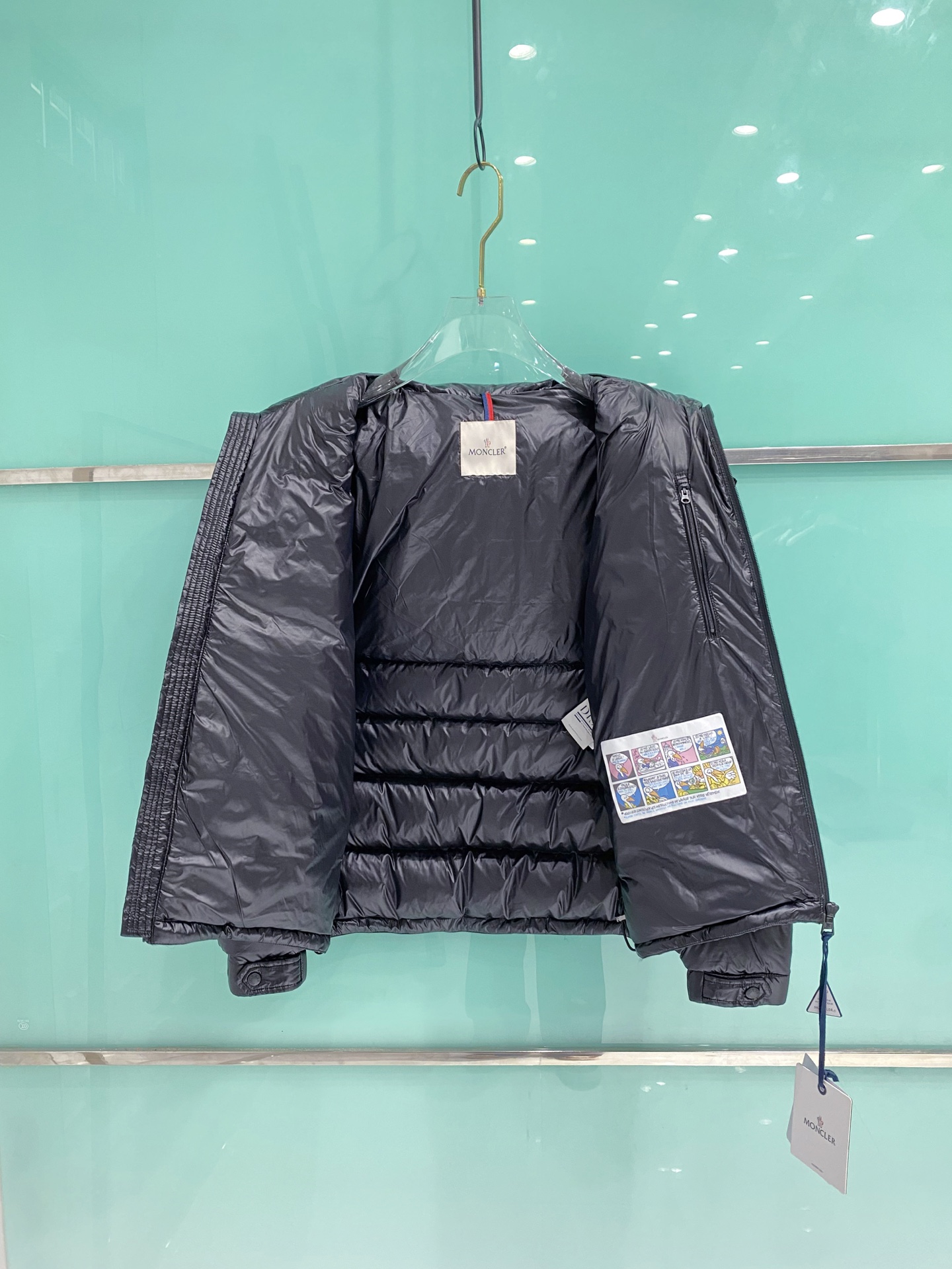 Moncler Down Jacket White Duck Down Black Hooded M-l