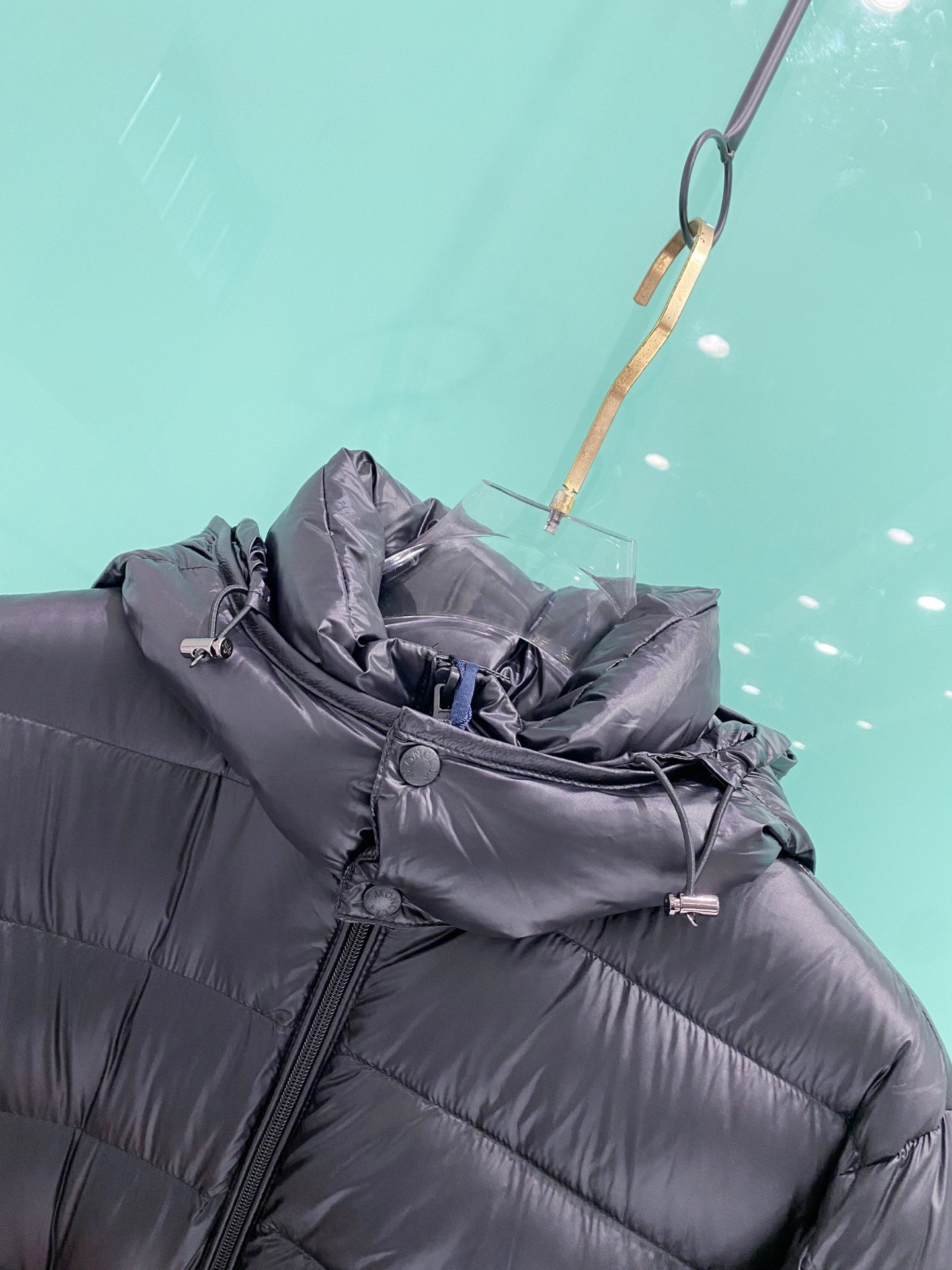 Moncler Down Jacket White Duck Down Black Hooded M-l