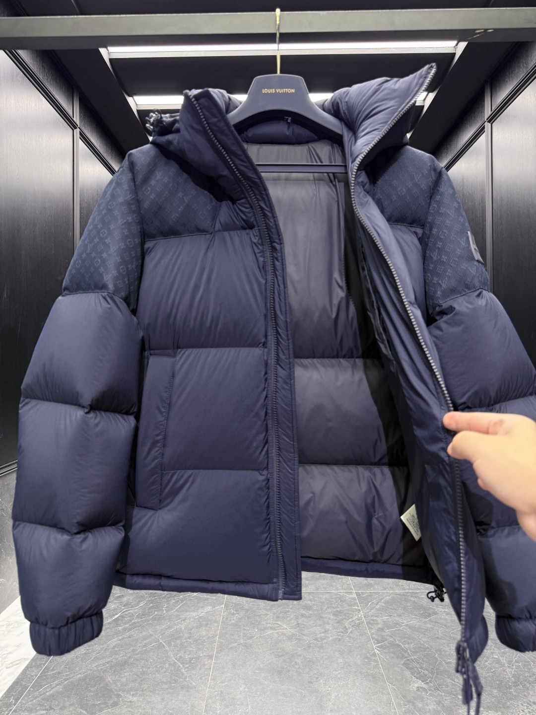 Louis Vuitton Down Jacket Goose Down Black Hooded S-m-l