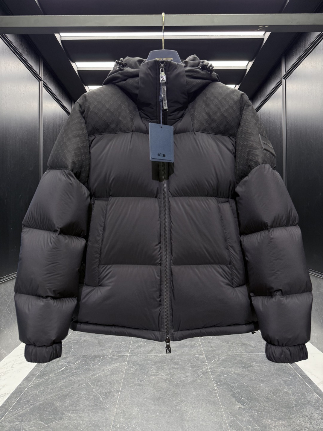 Louis Vuitton Down Jacket Goose Down Black Hooded S-m-l