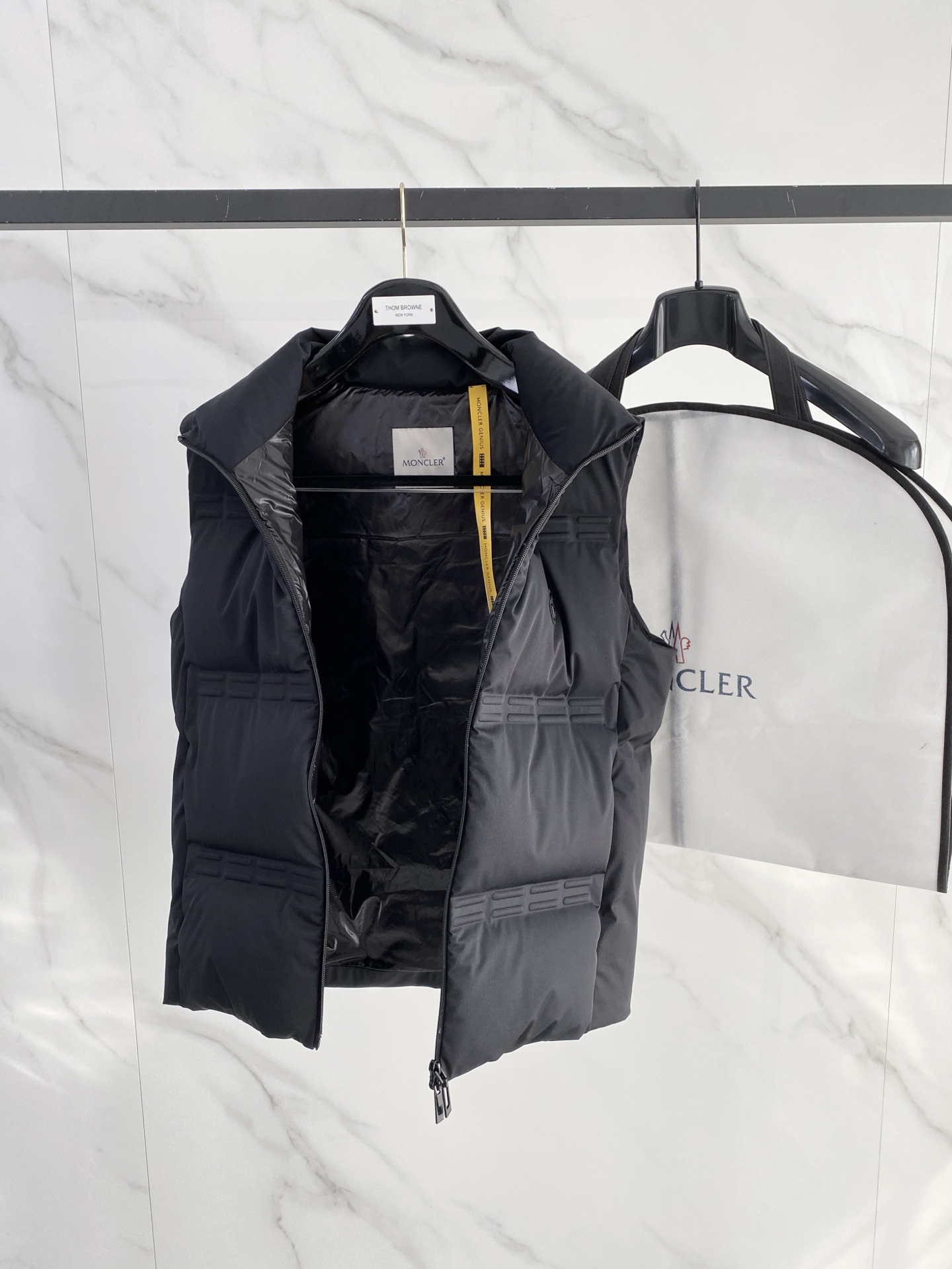 Moncler Female Down Vest Black S-m-l