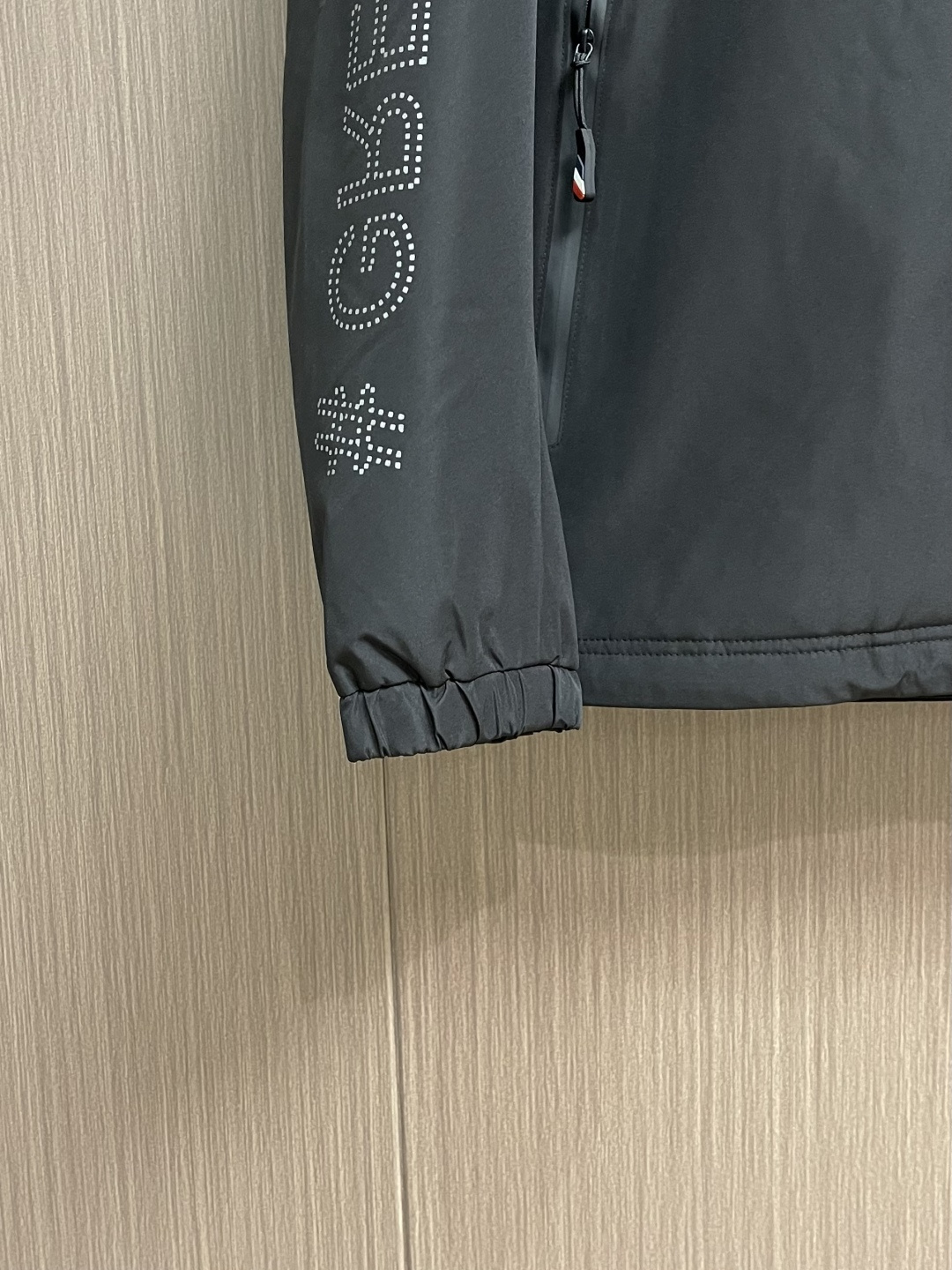 Moncler Jacket Hooded M-l