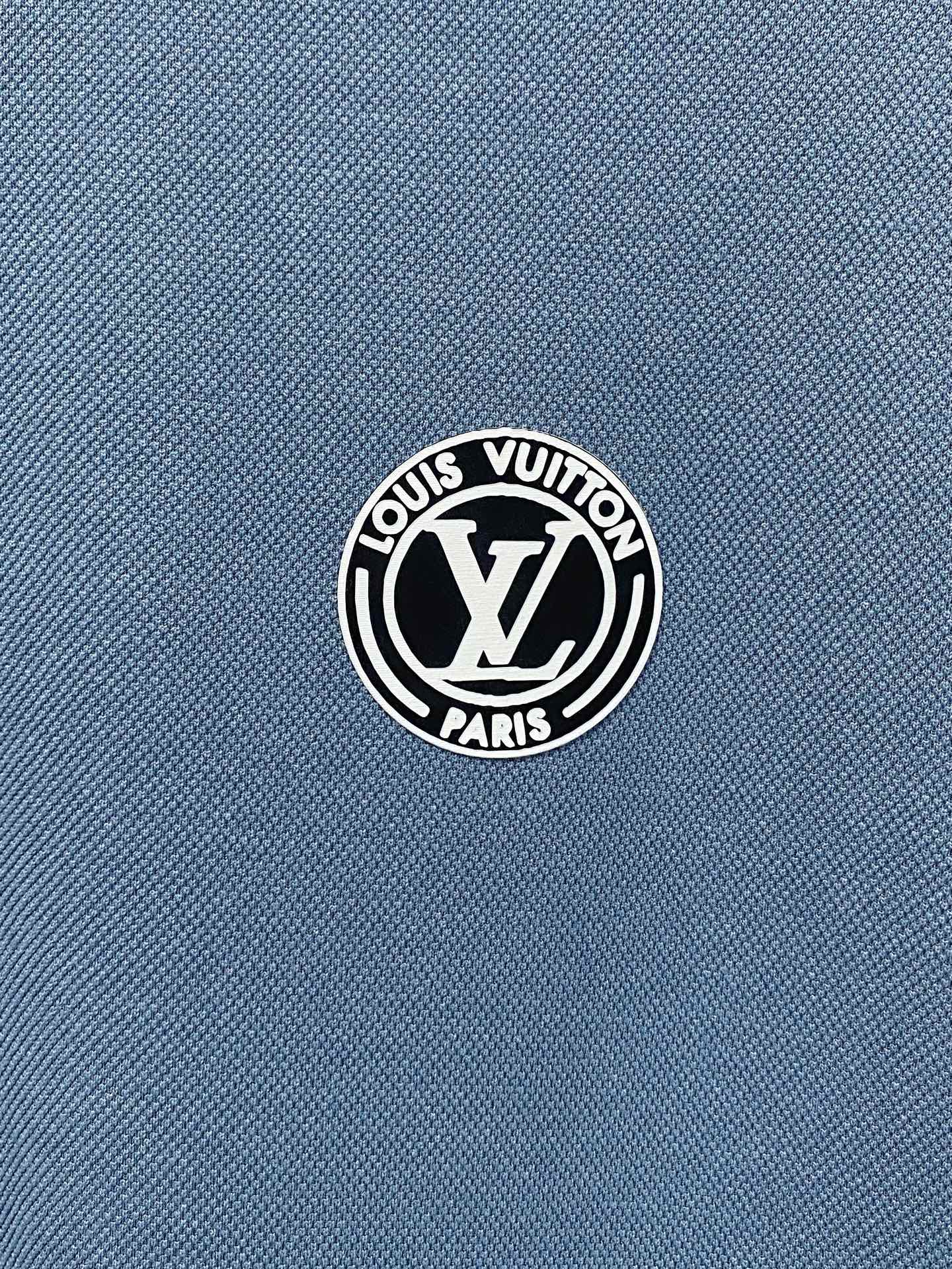 Louis Vuitton Basic Clothing S-m-l-xl