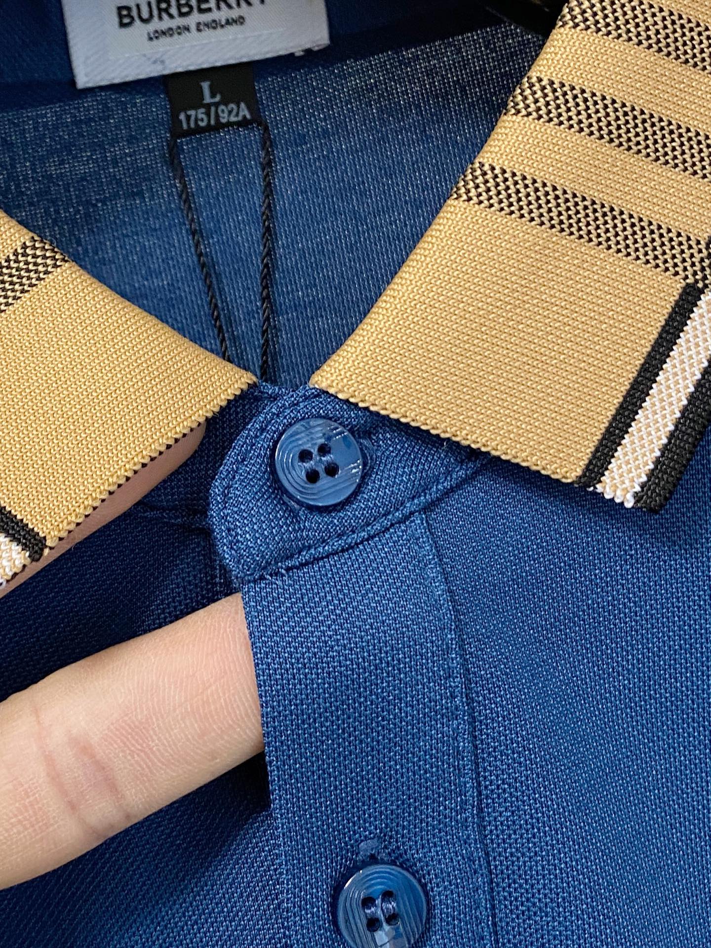 Burberry Basic Clothing S-m-l-xl