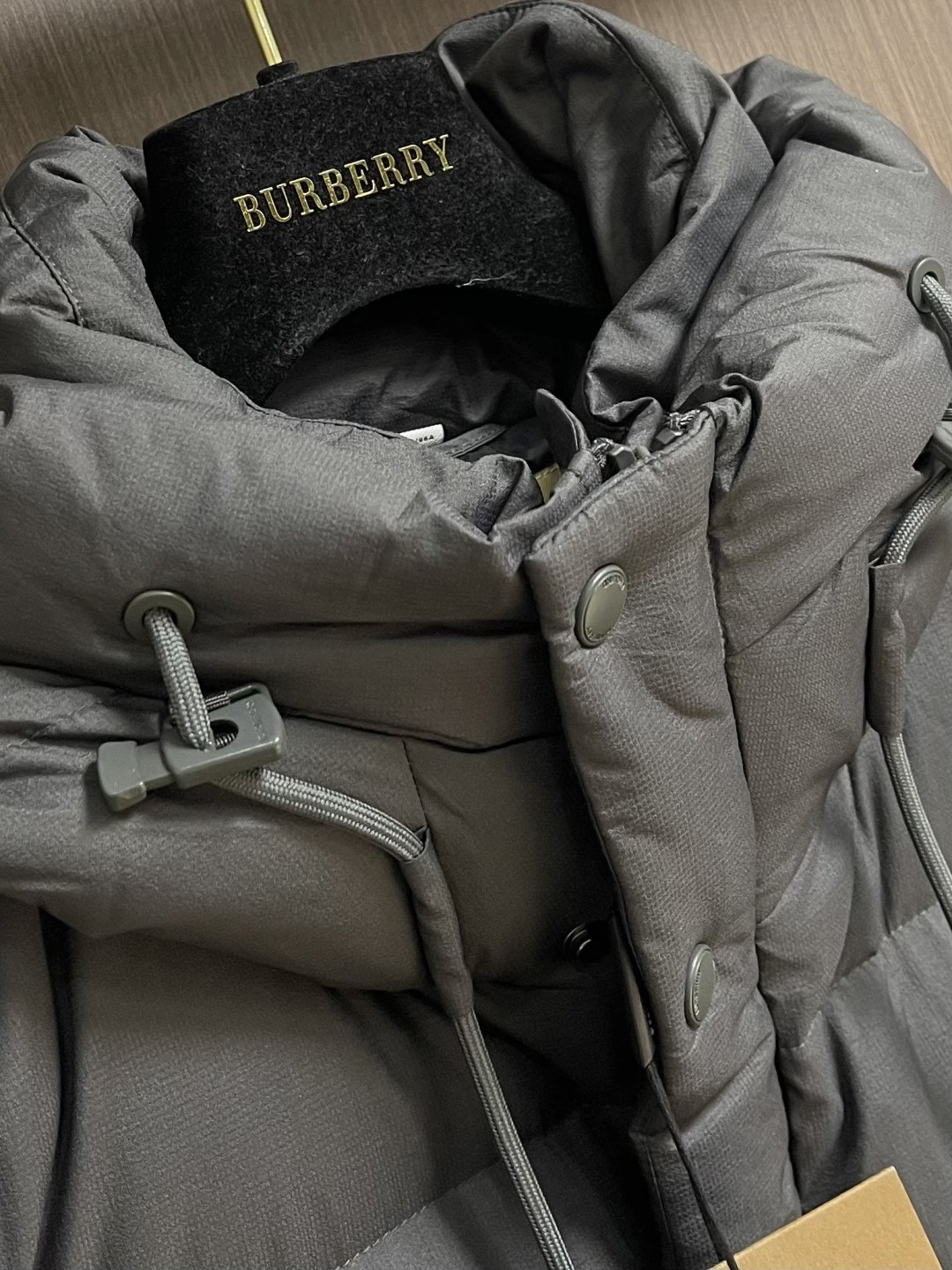 Burberry Male Down Jacket White Duck Down Hooded L