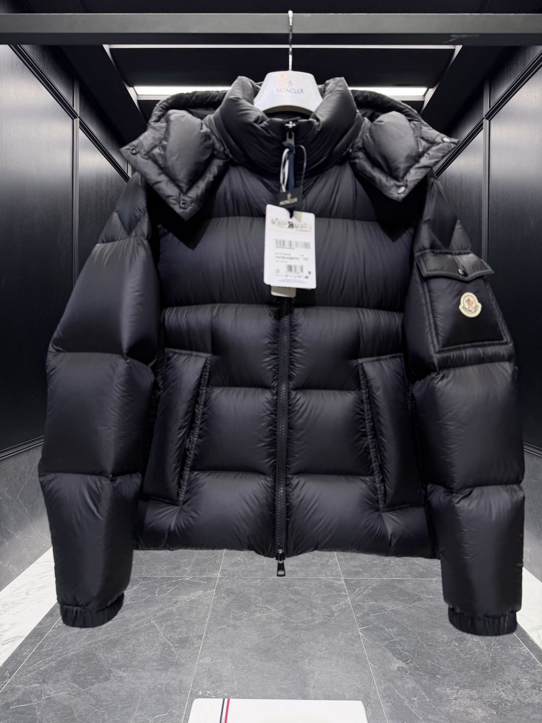 Moncler Male Down Jacket Goose Down Black Hooded S-m-l