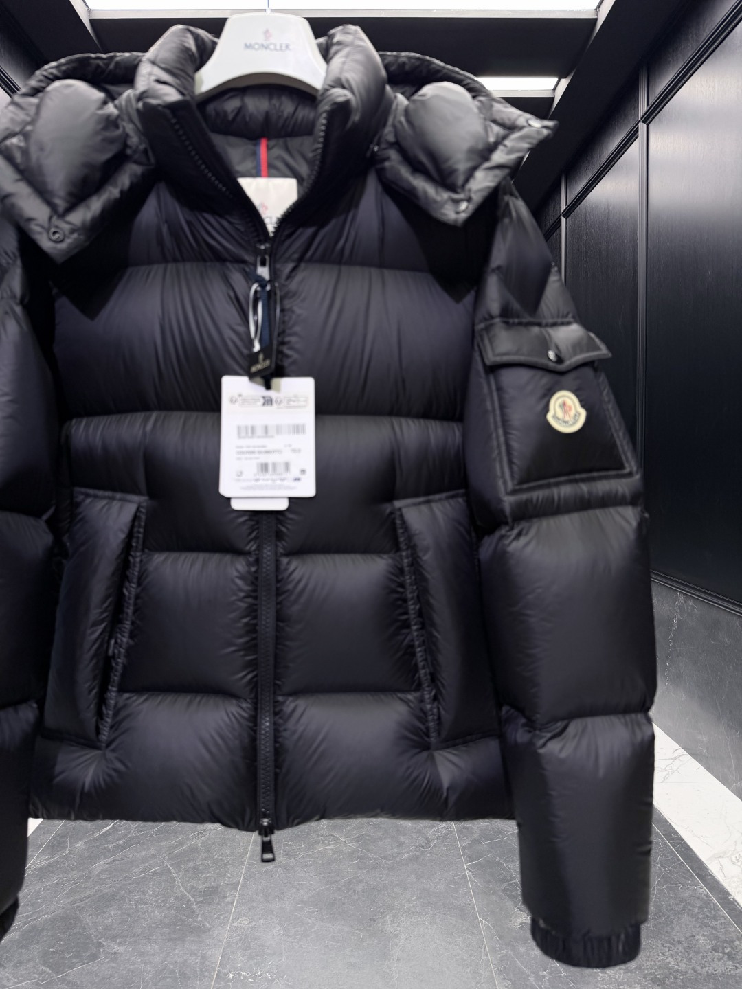 Moncler Male Down Jacket Goose Down Black Hooded S-m-l
