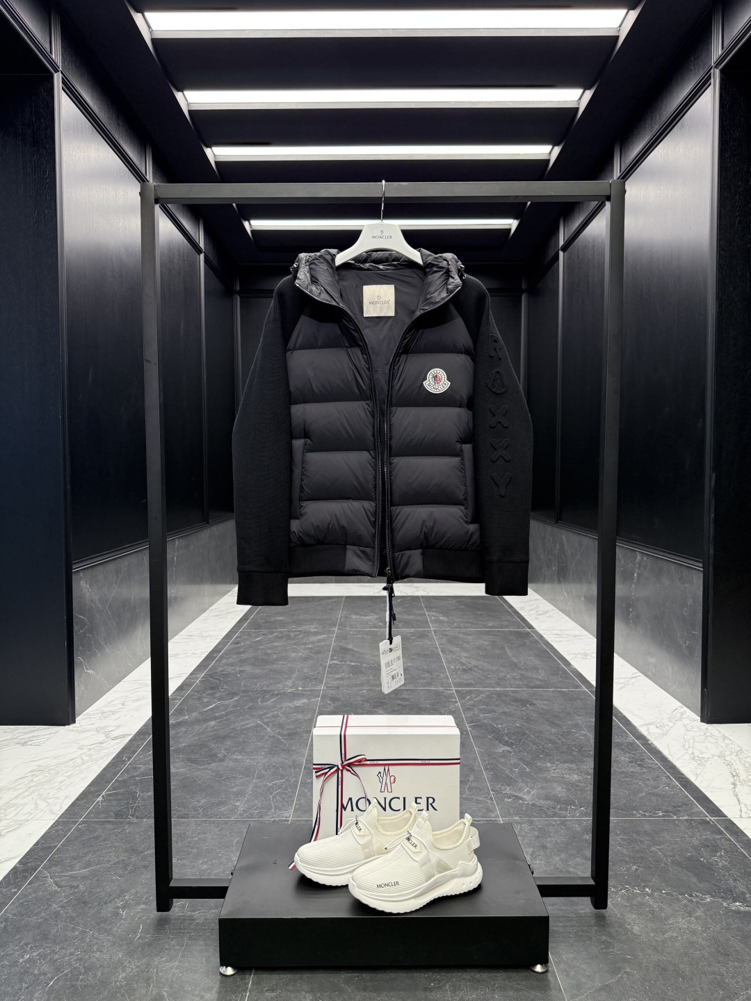 Moncler Female Down Jacket Knitted Hooded S-m-l