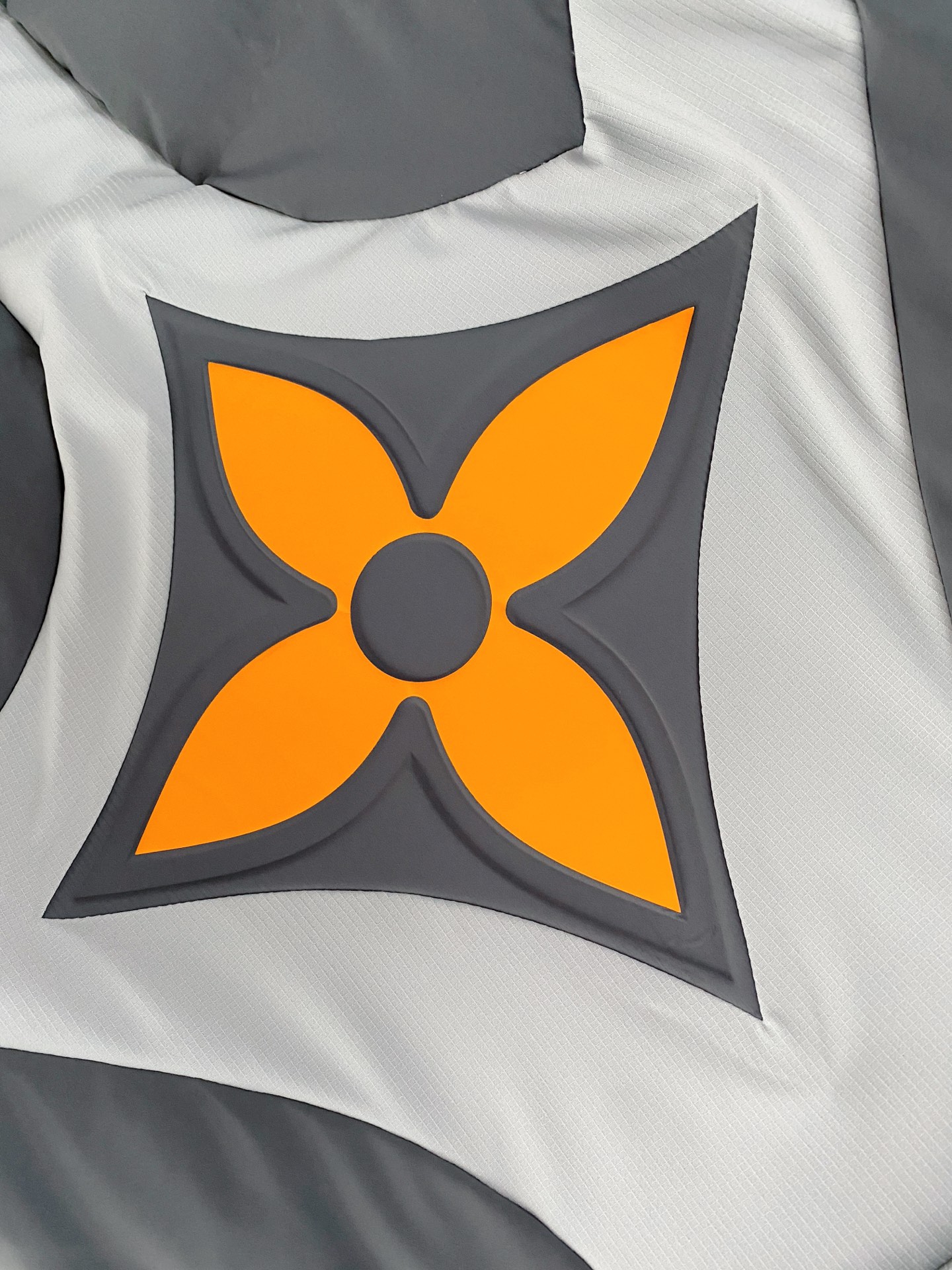 Louis Vuitton Couple Down Jacket Knitted Gray Hooded S-m-l