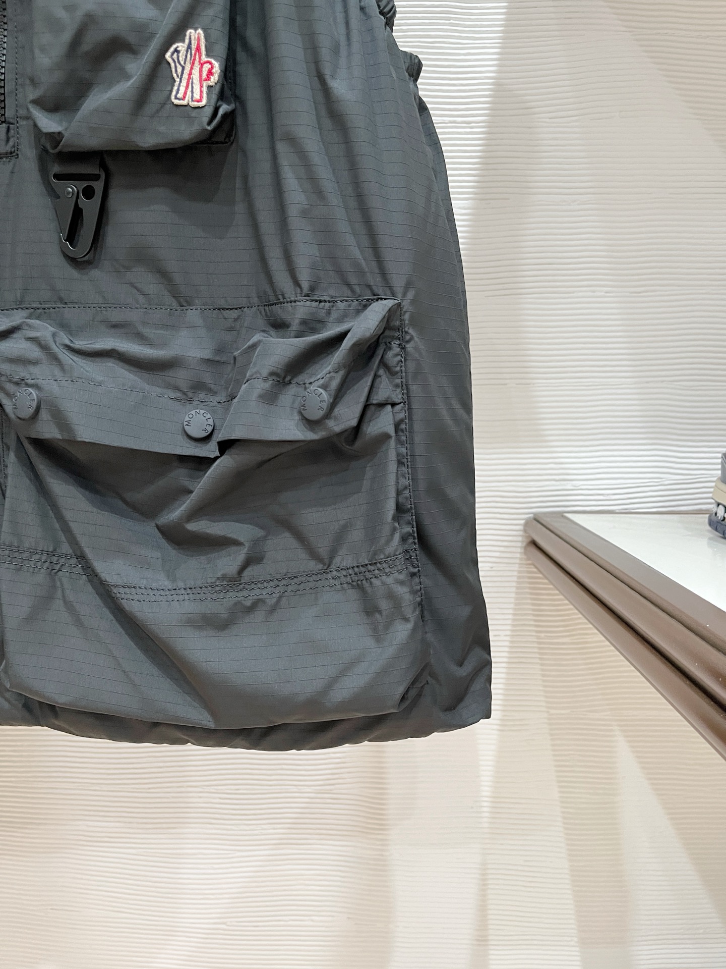 Moncler Down Vest Polyester Black S-m-l