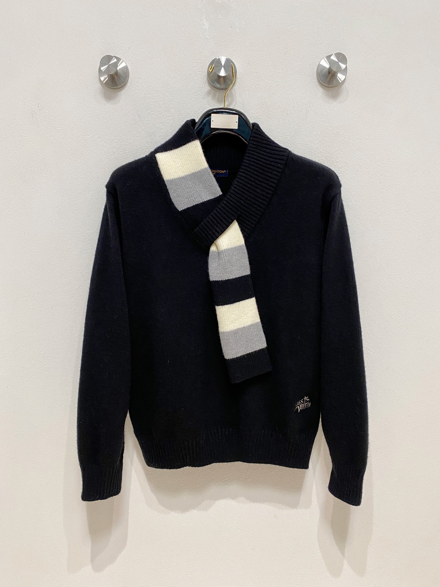 Louis Vuitton Male Basic Clothing Wool