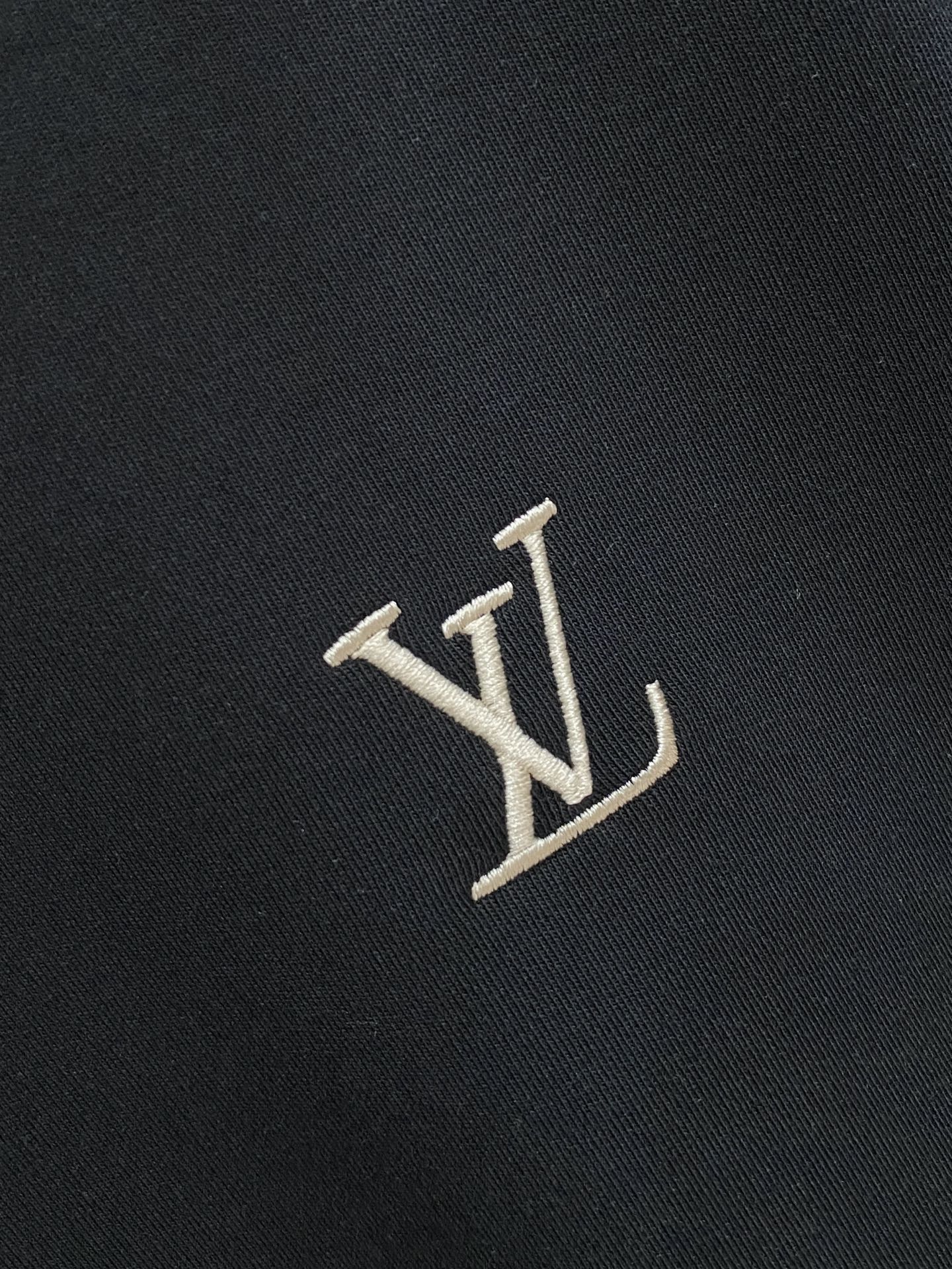 Louis Vuitton Male Hoodie Black S
