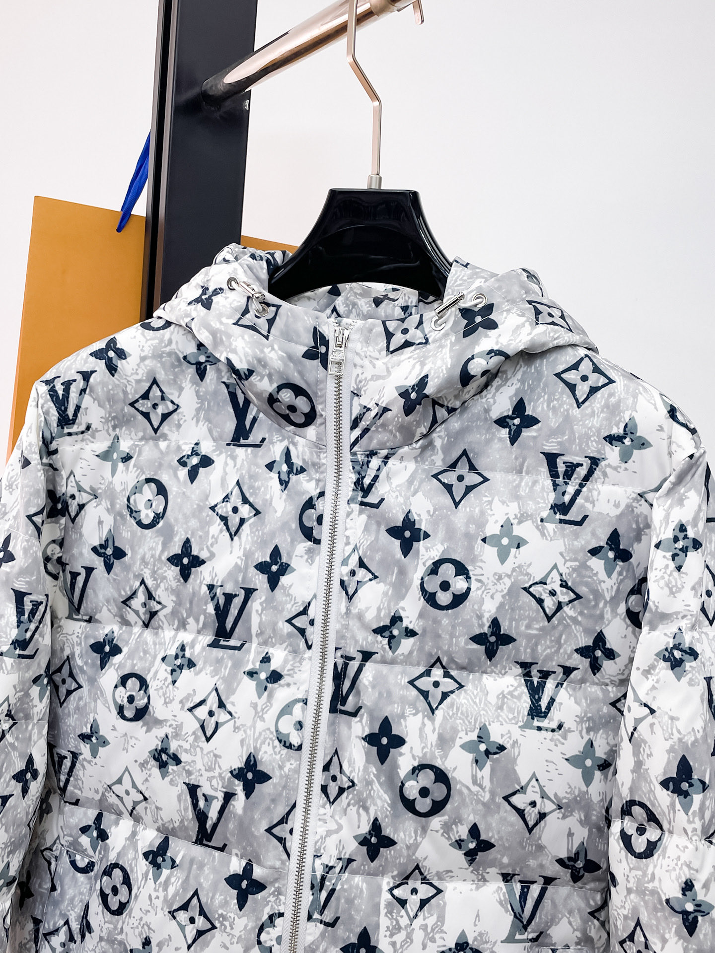 Louis Vuitton Down Jacket Goose Down M-l-xl