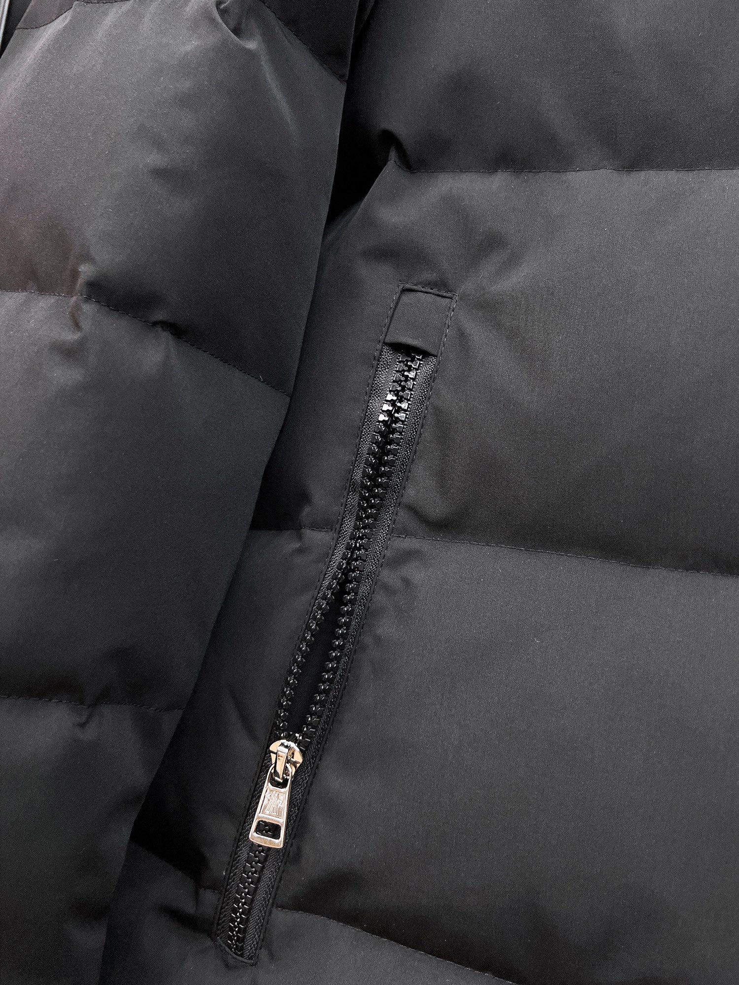 Moncler Down Jacket Goose Down M-l-xl