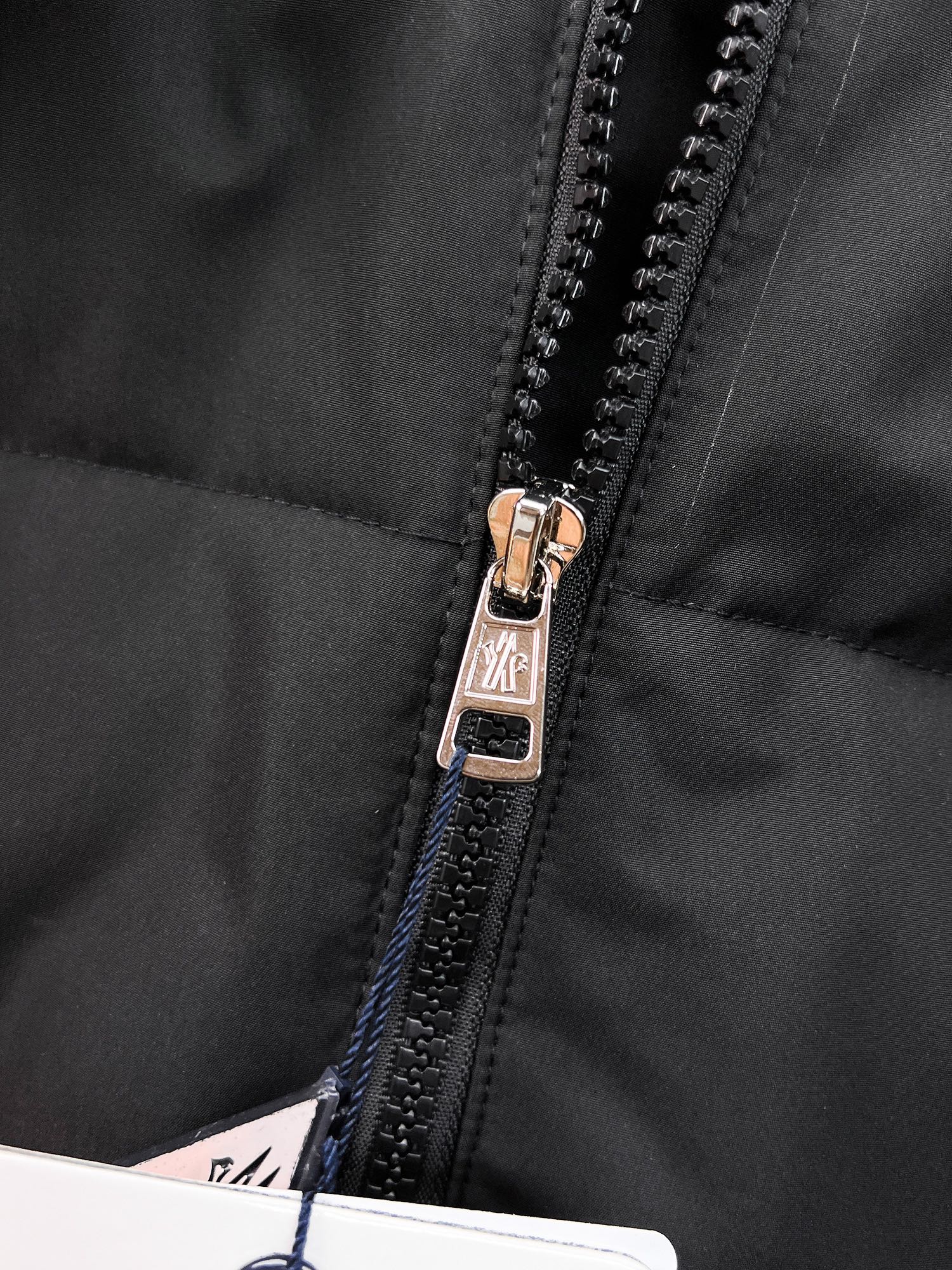Moncler Down Jacket Goose Down M-l-xl