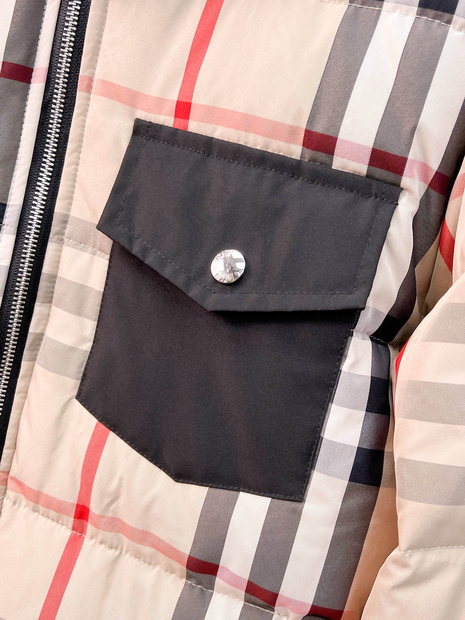 Burberry Down Jacket Goose Down M-l-xl