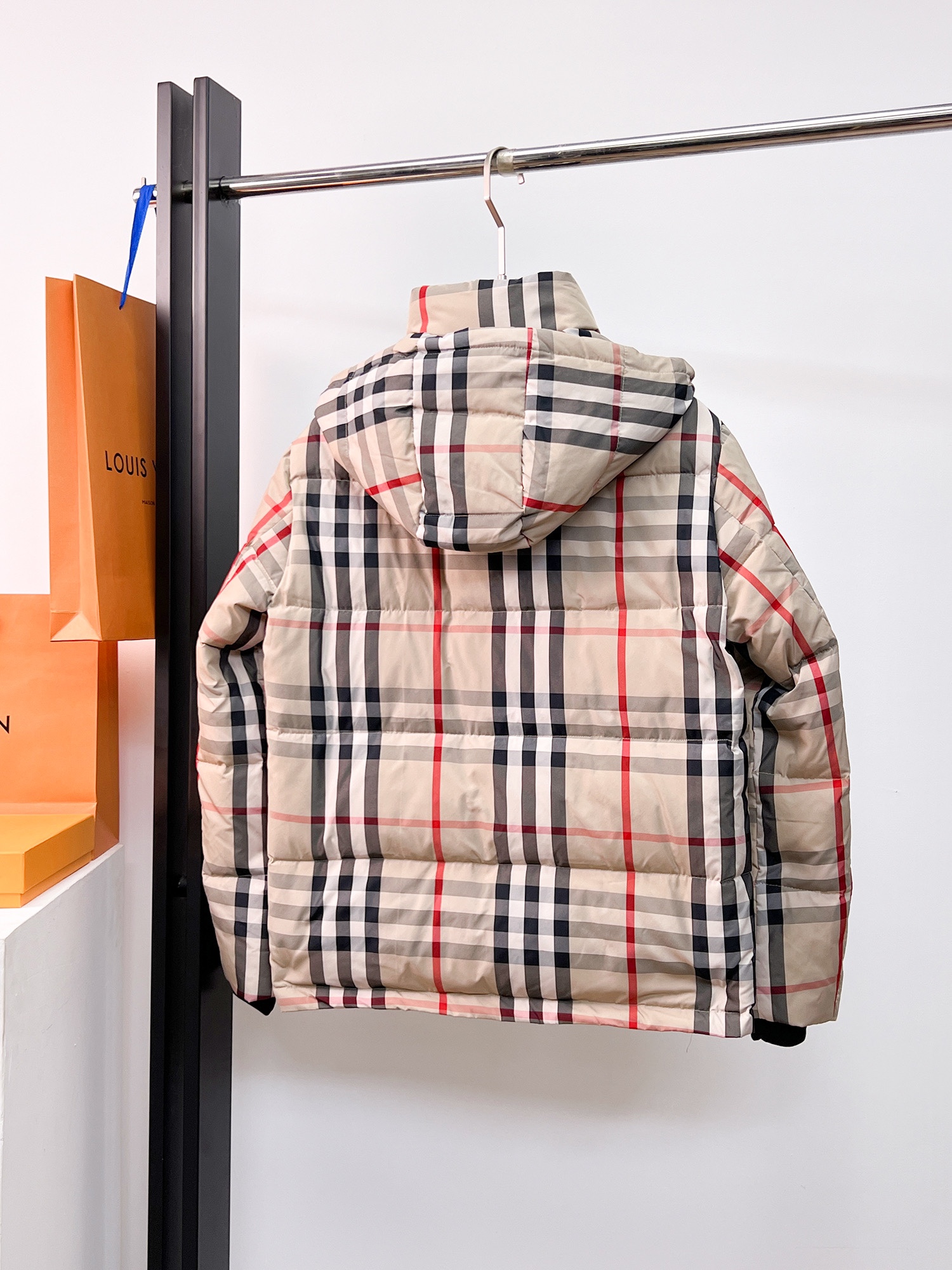 Burberry Down Jacket Goose Down M-l-xl