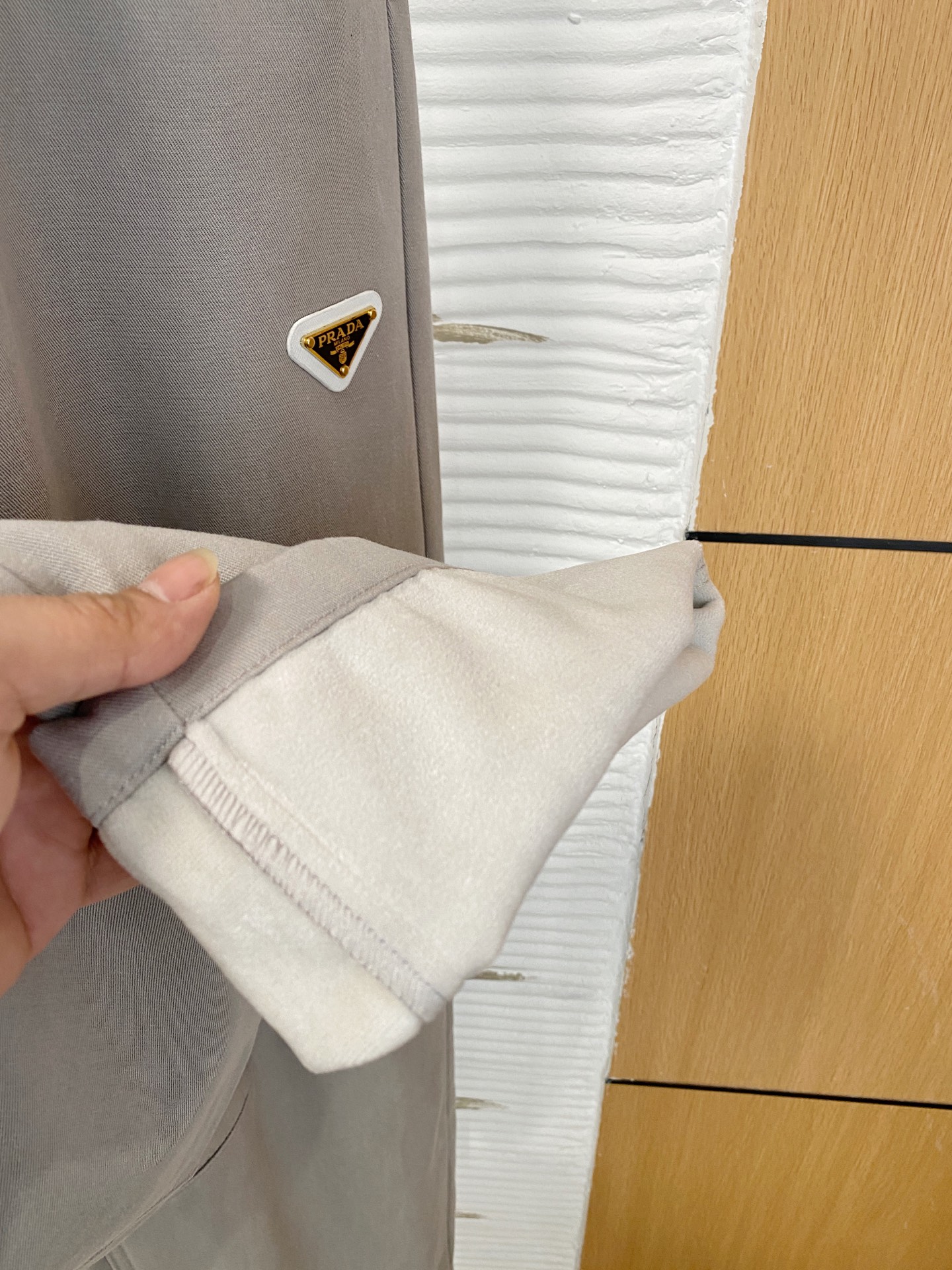 Prada Basic Clothing Fleece Lined M-xl