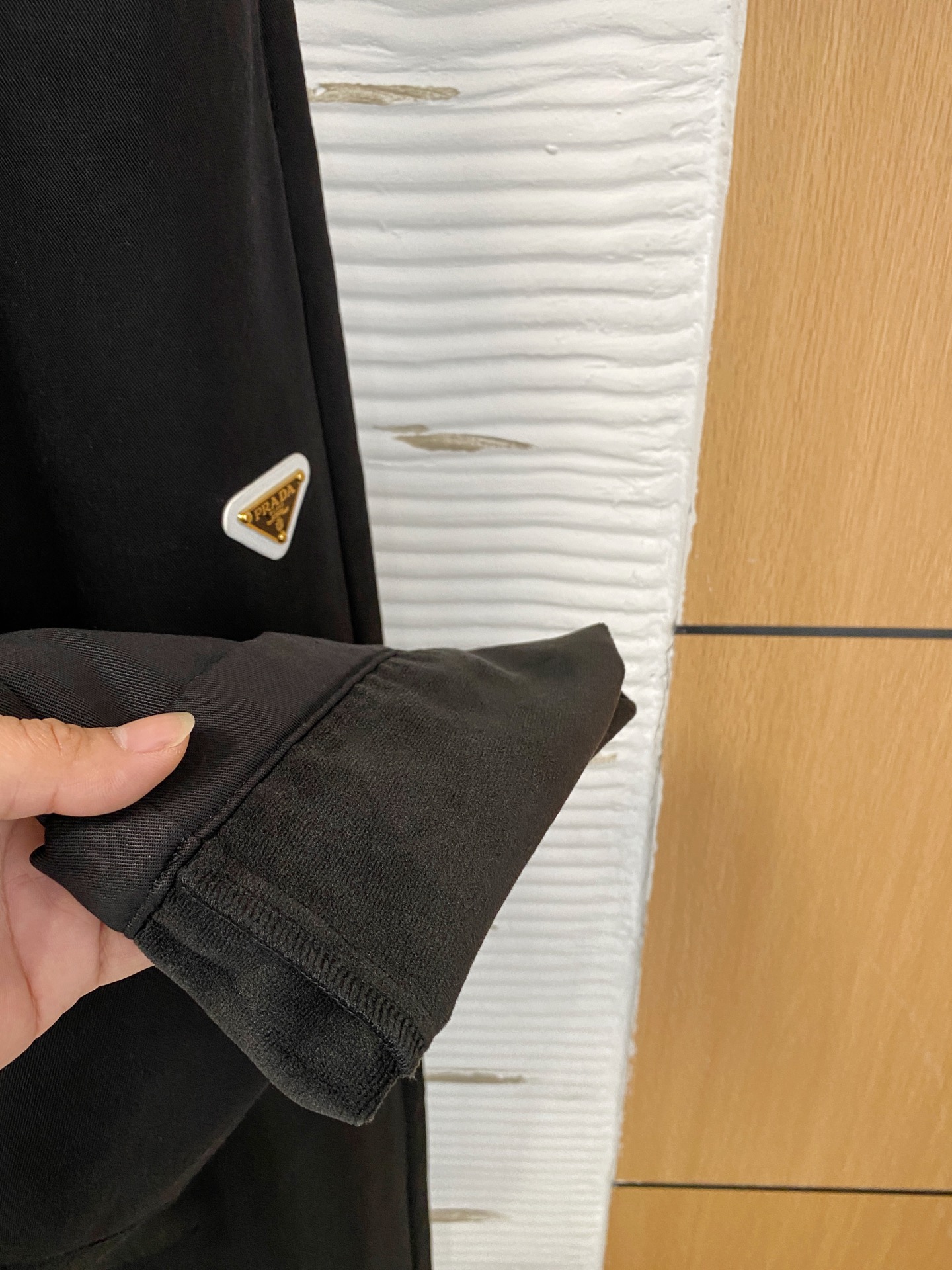 Prada Basic Clothing Fleece Lined M-xl