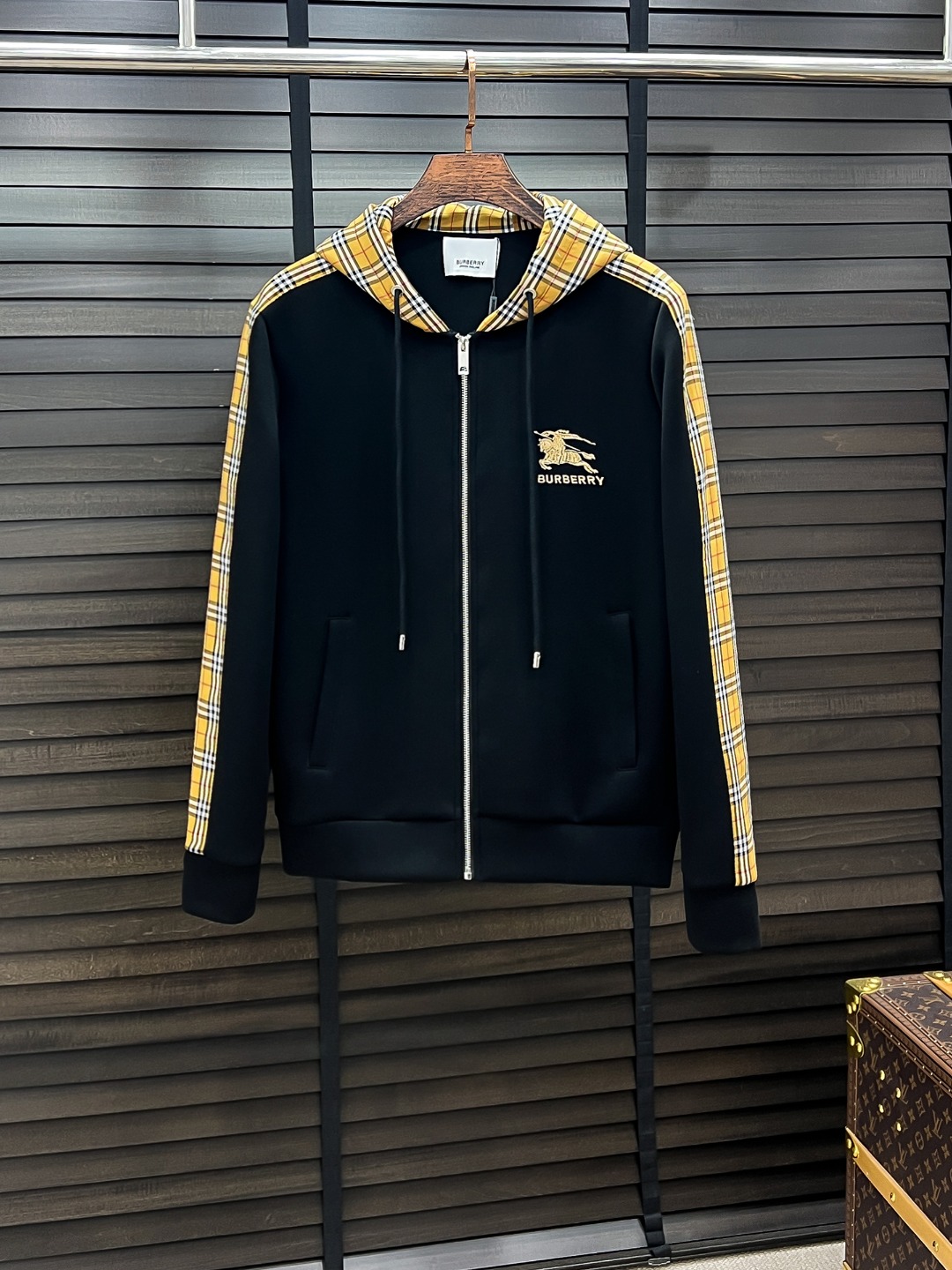 Burberry Couple Basic Clothing Black Couple Style M-l-xl