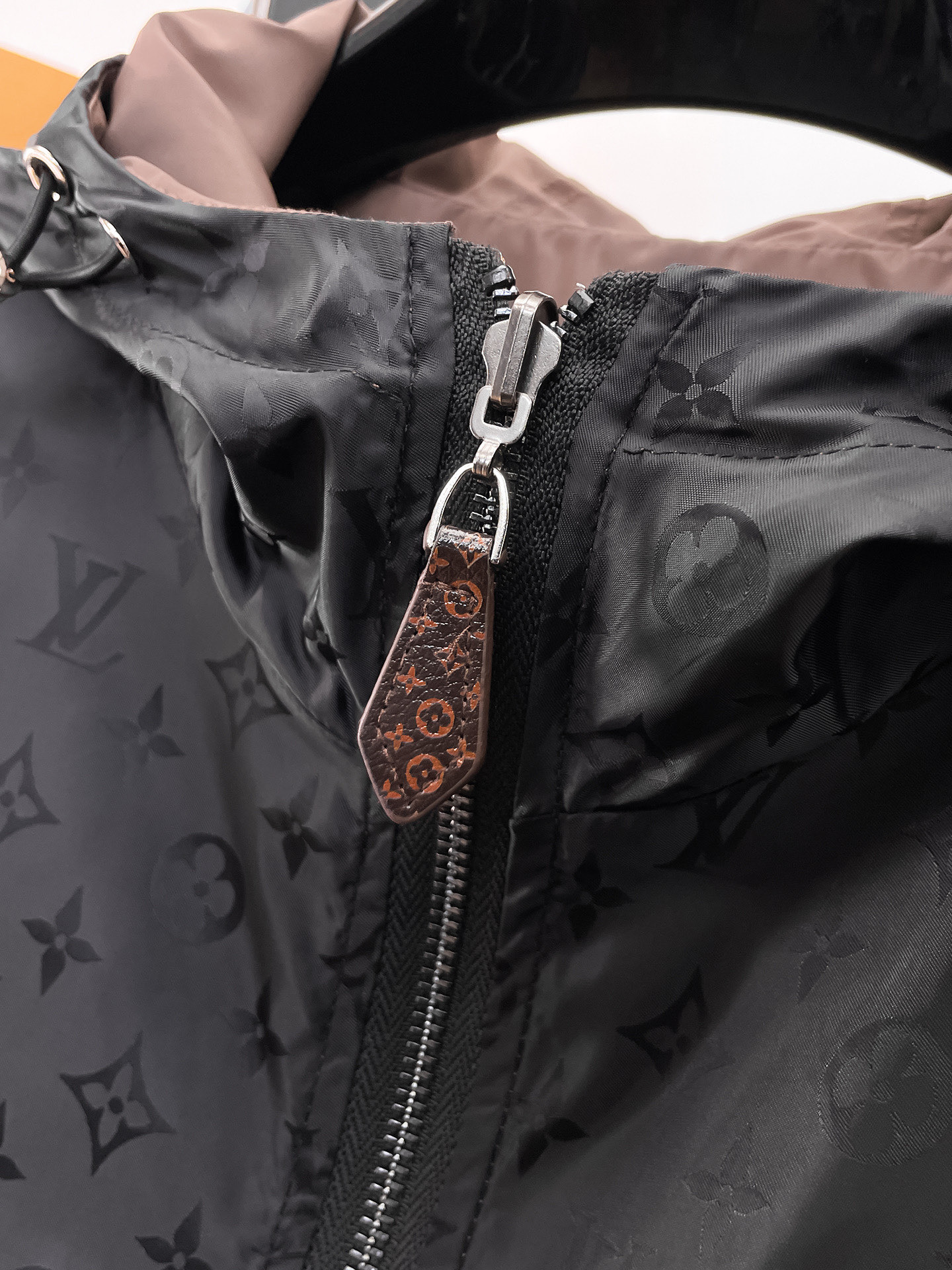 Louis Vuitton Jacket Hooded M-l-xl