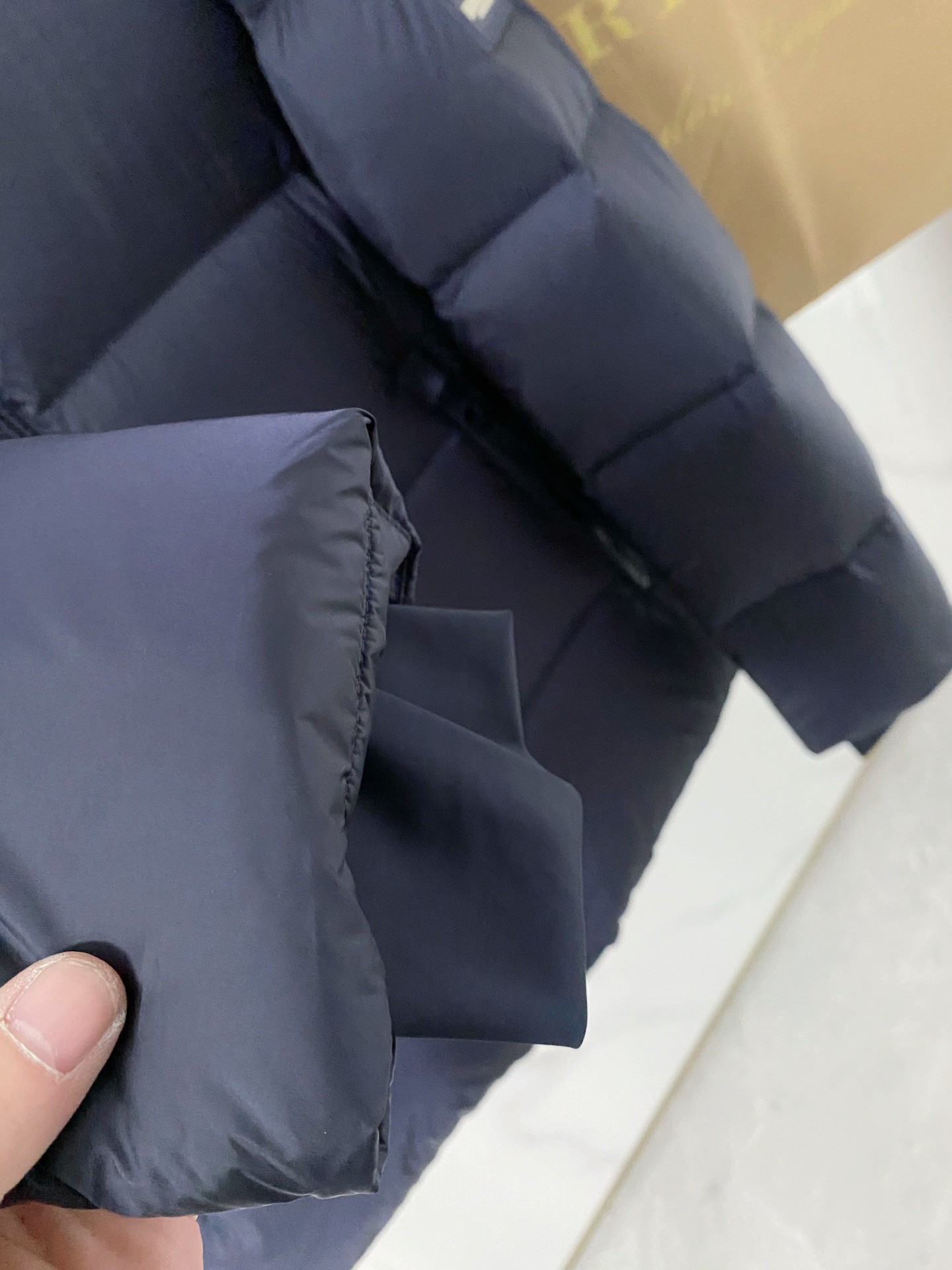 Burberry Down Jacket Cotton Black Hooded S-l