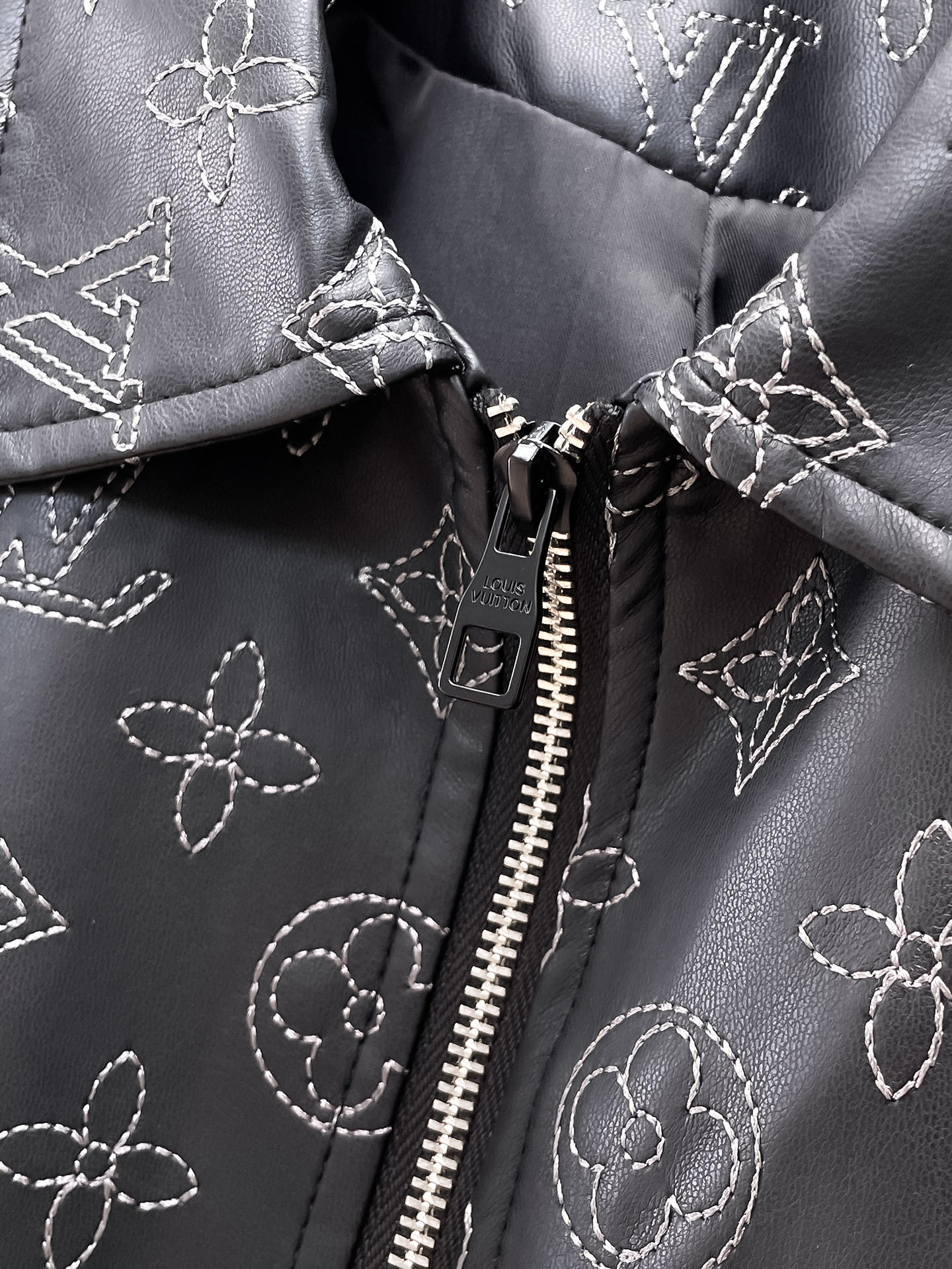 Louis Vuitton Jacket Hooded M-l-xl