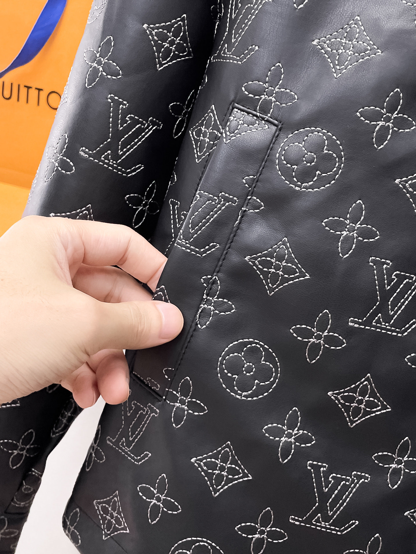 Louis Vuitton Jacket Hooded M-l-xl