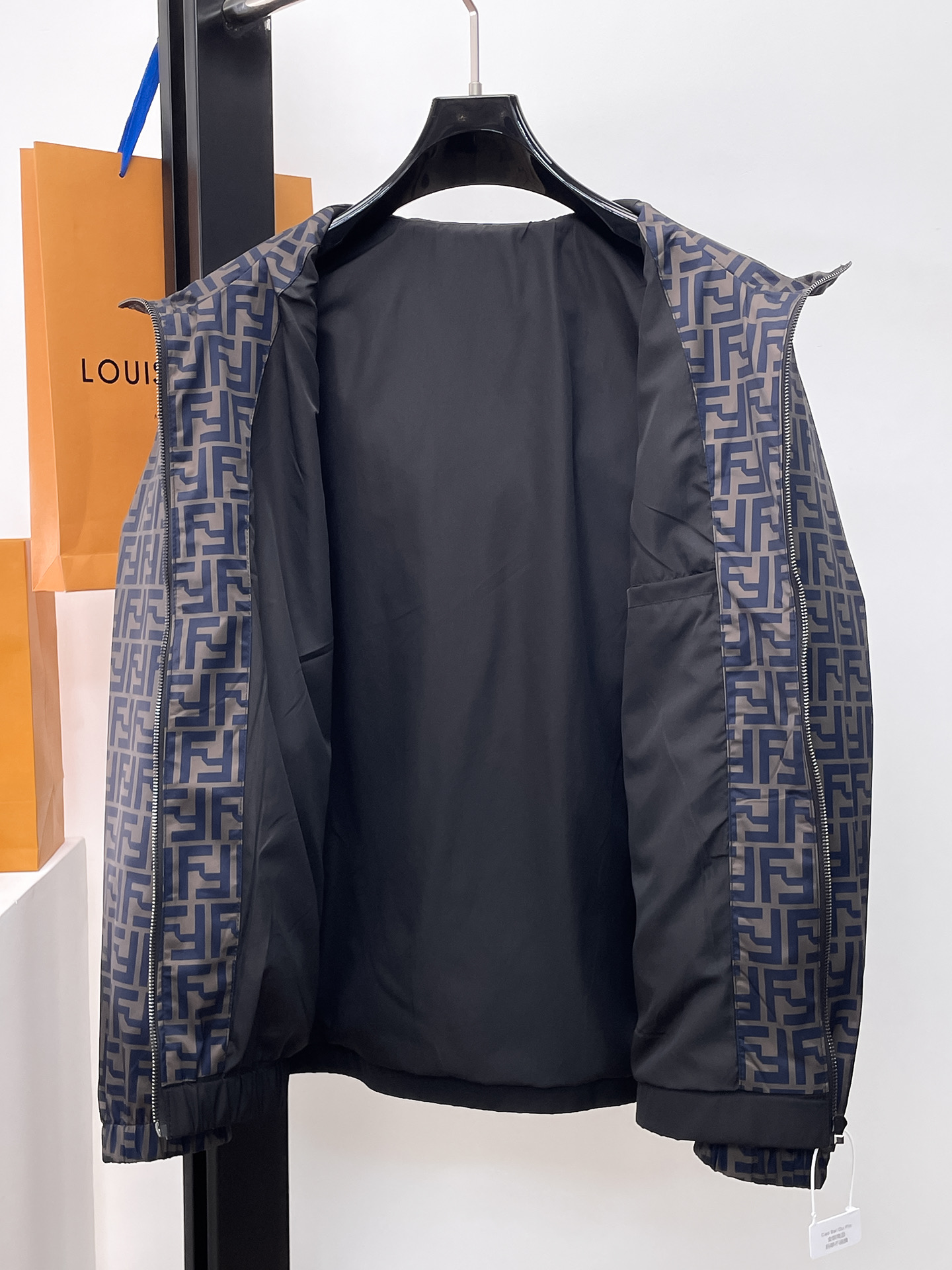 Fendi Jacket Hooded M-l-xl